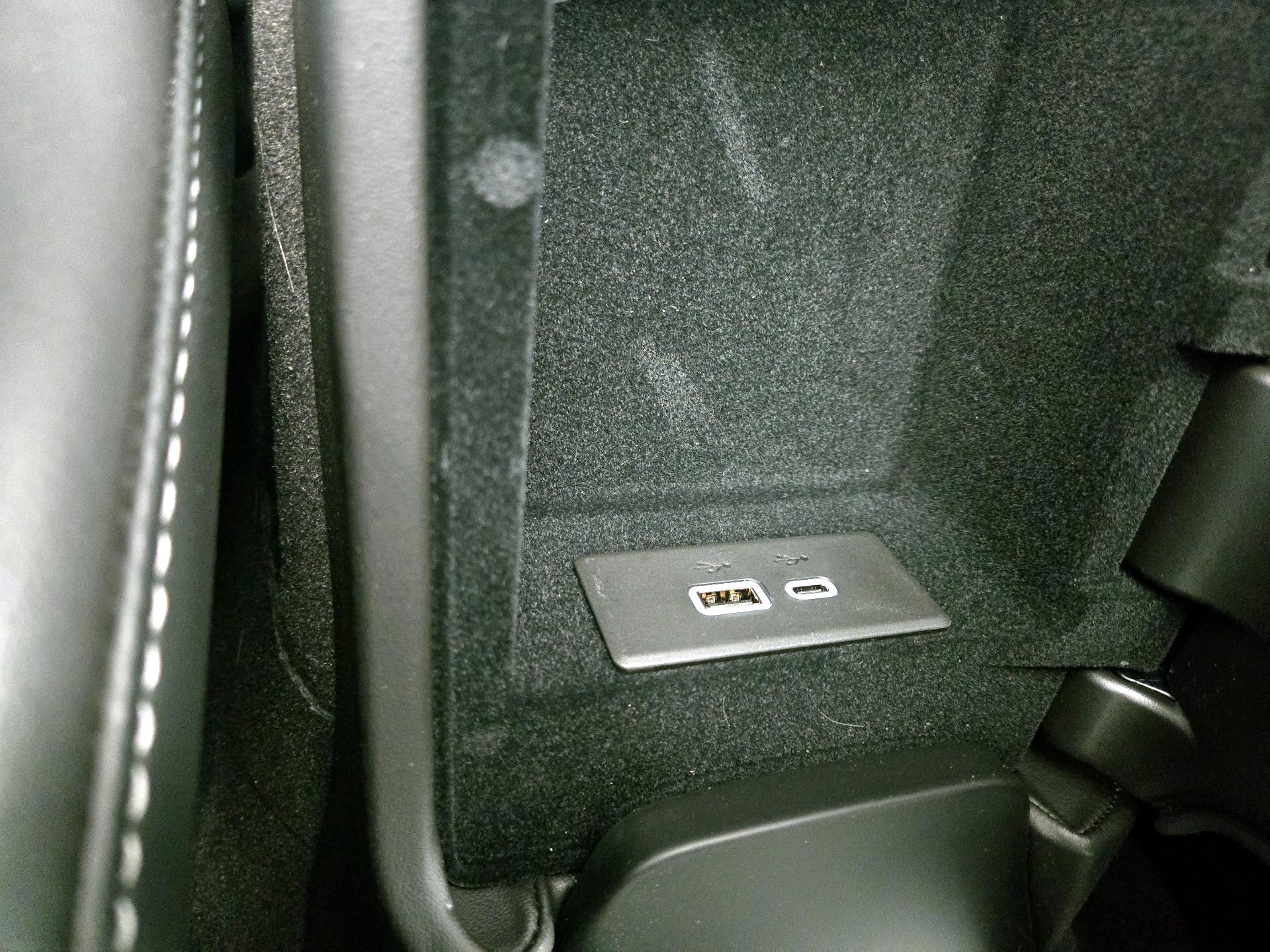 Thumbnail: 2025 Chevrolet Corvette - 19