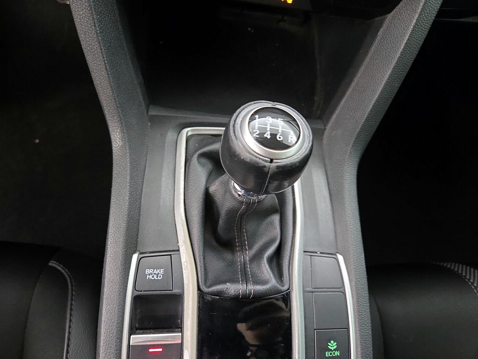 Thumbnail: 2020 Honda Civic - 17