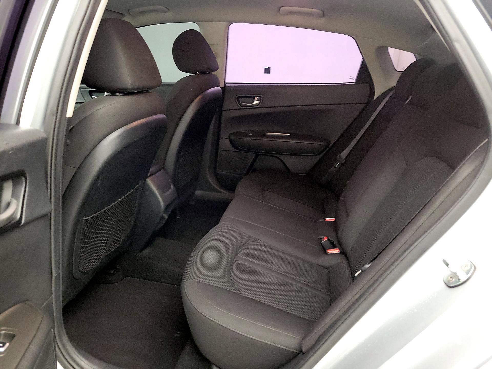 Thumbnail: 2020 Kia Optima - 19