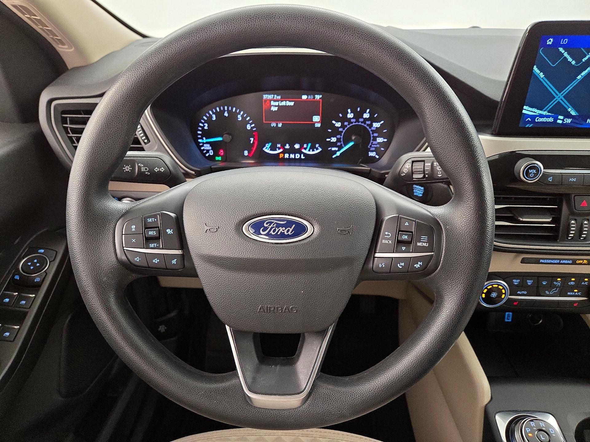 Thumbnail: 2020 Ford Escape - 10