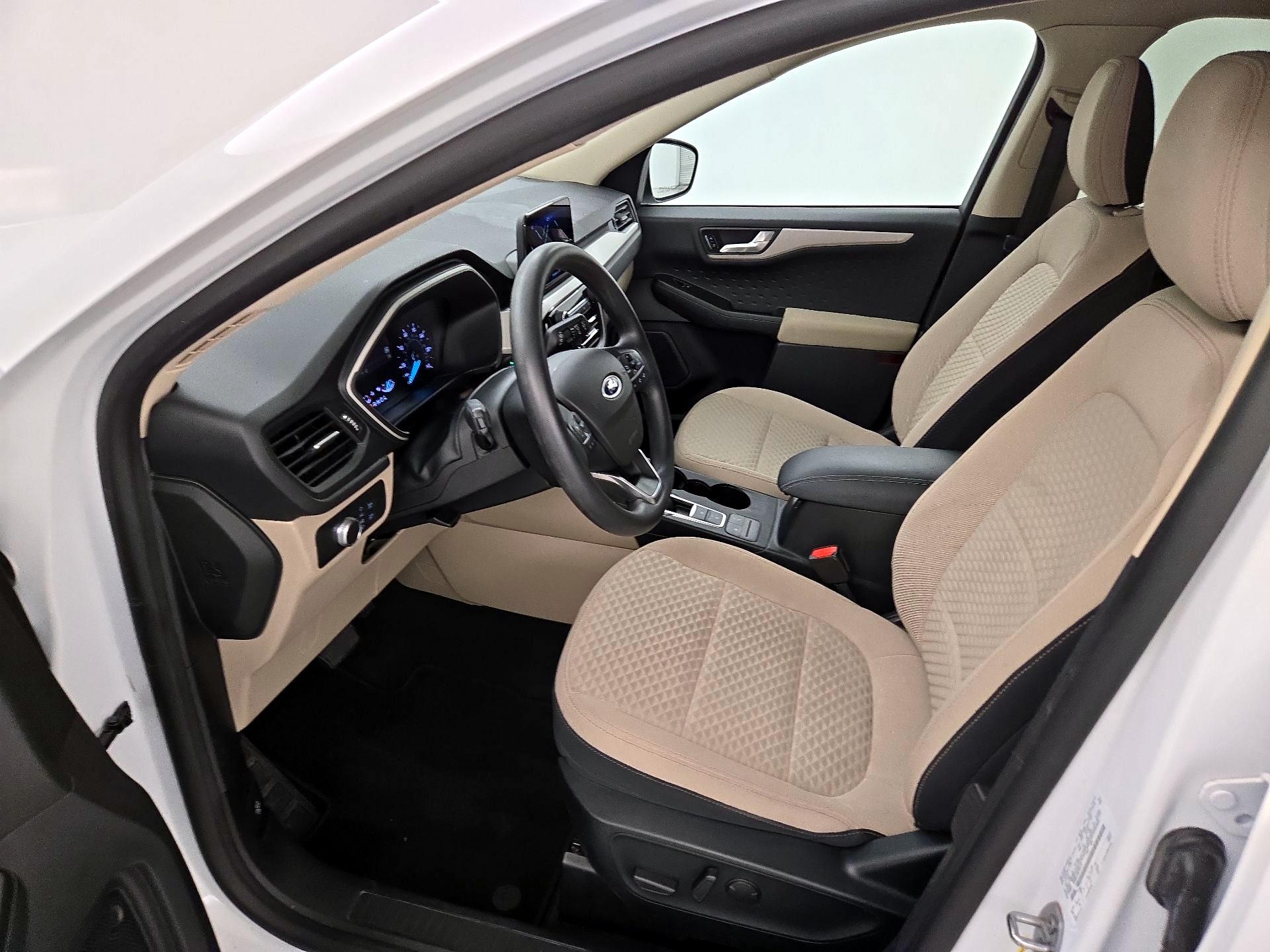 Thumbnail: 2020 Ford Escape - 11