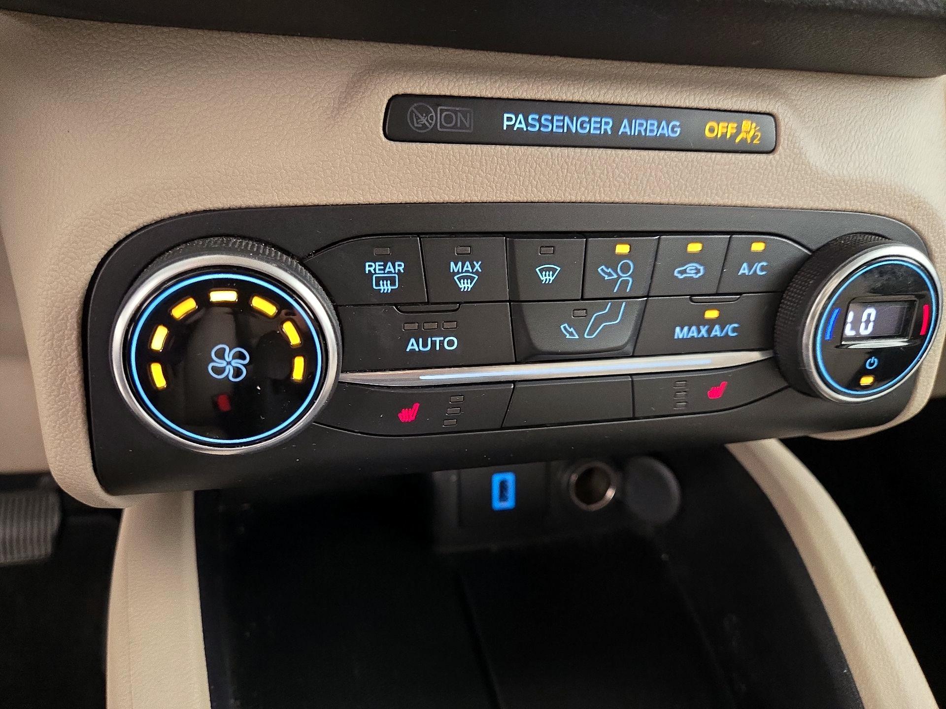 Thumbnail: 2020 Ford Escape - 17