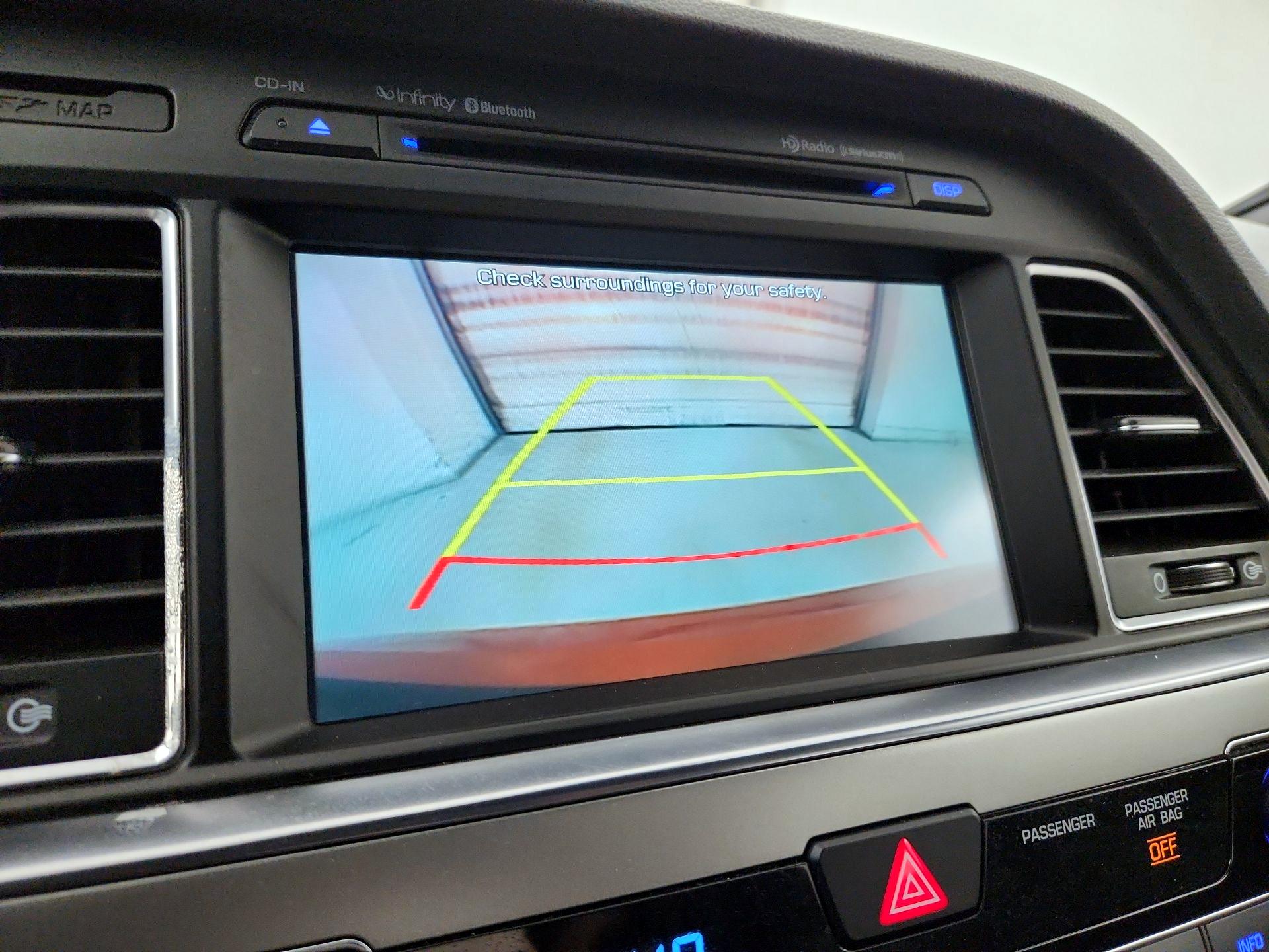 Thumbnail: 2015 Hyundai Sonata - 14