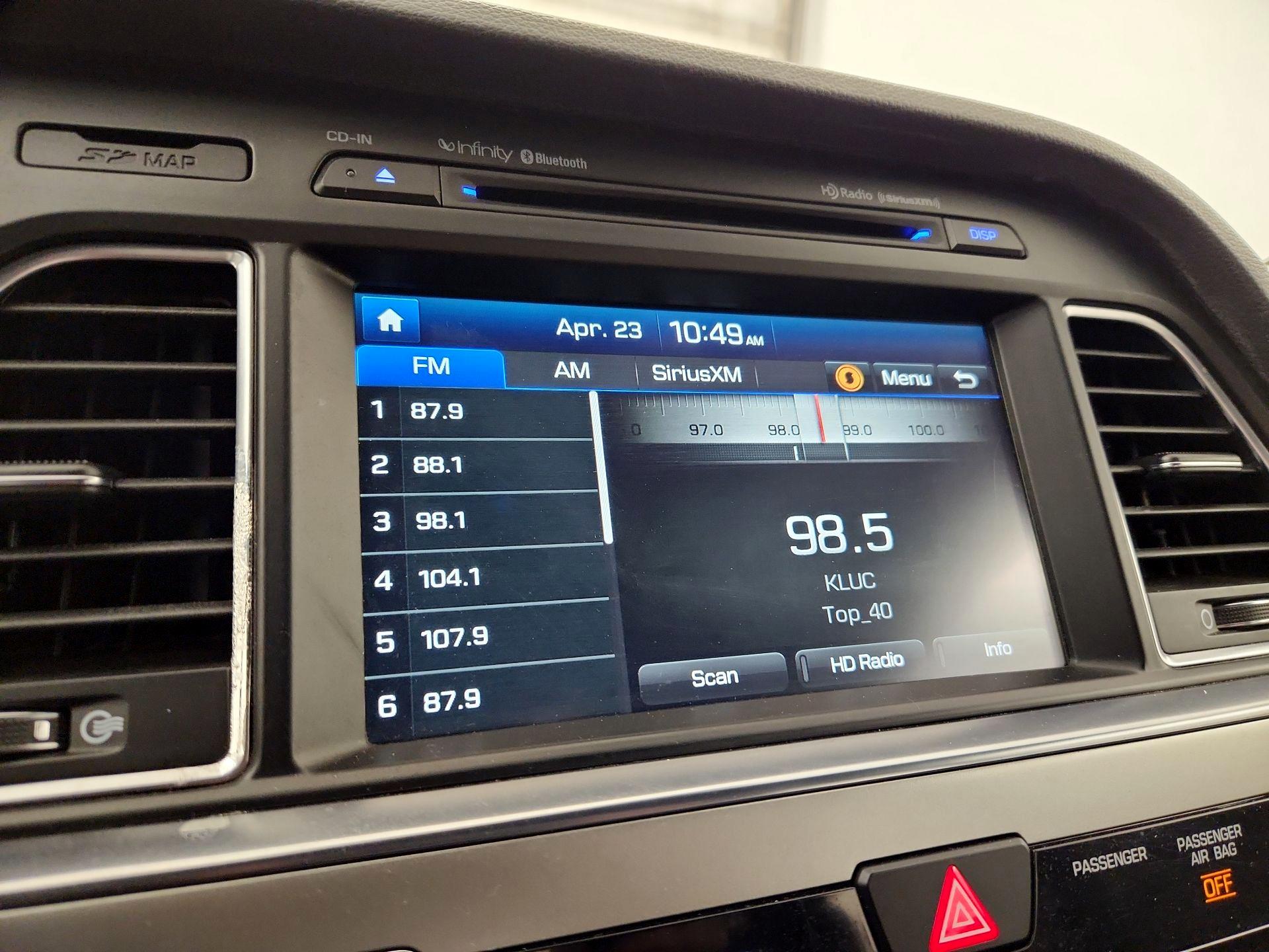 Thumbnail: 2015 Hyundai Sonata - 15