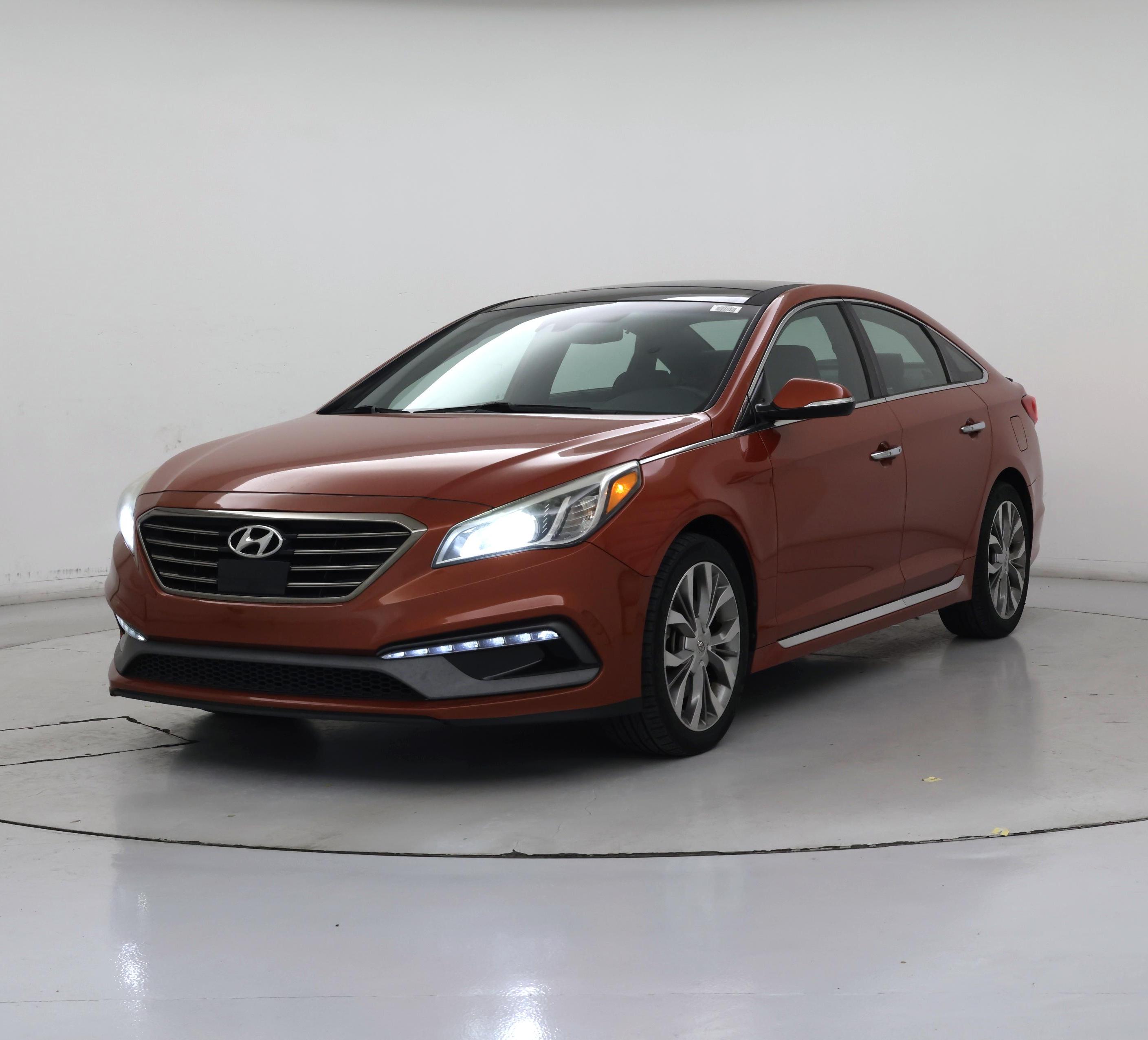 Thumbnail: 2015 Hyundai Sonata - 4
