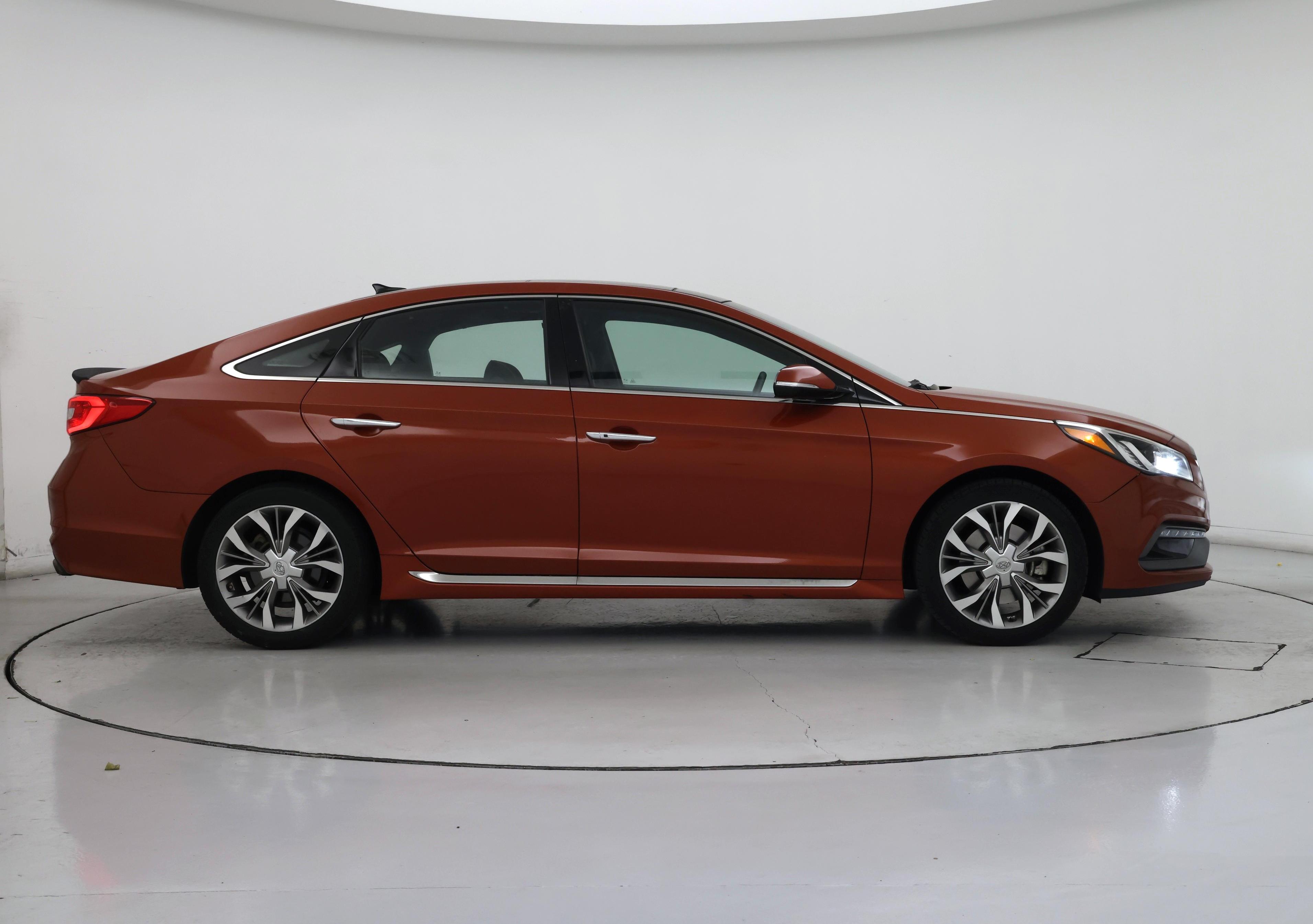 Thumbnail: 2015 Hyundai Sonata - 7