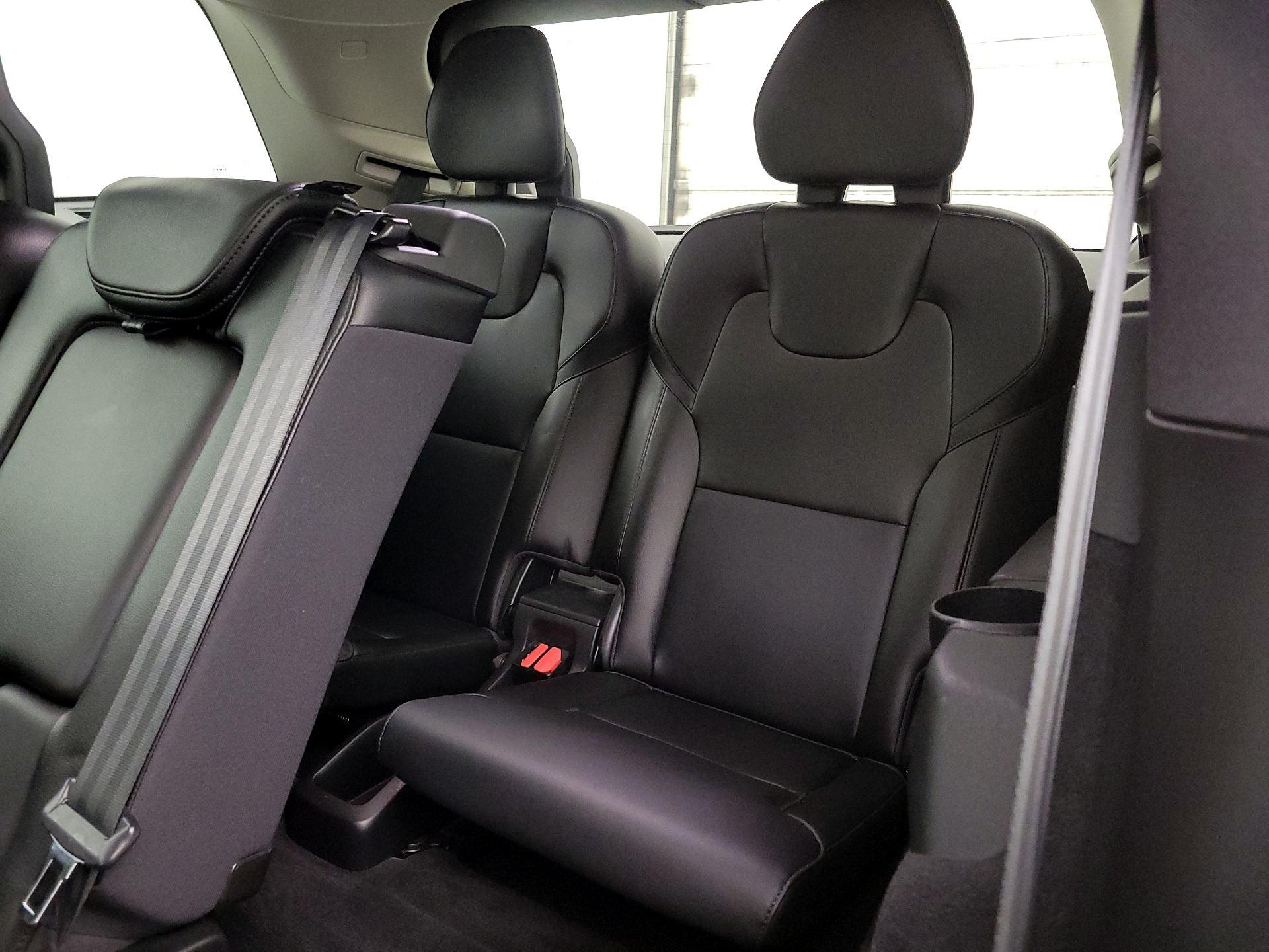 Thumbnail: 2020 Volvo XC90 - 20