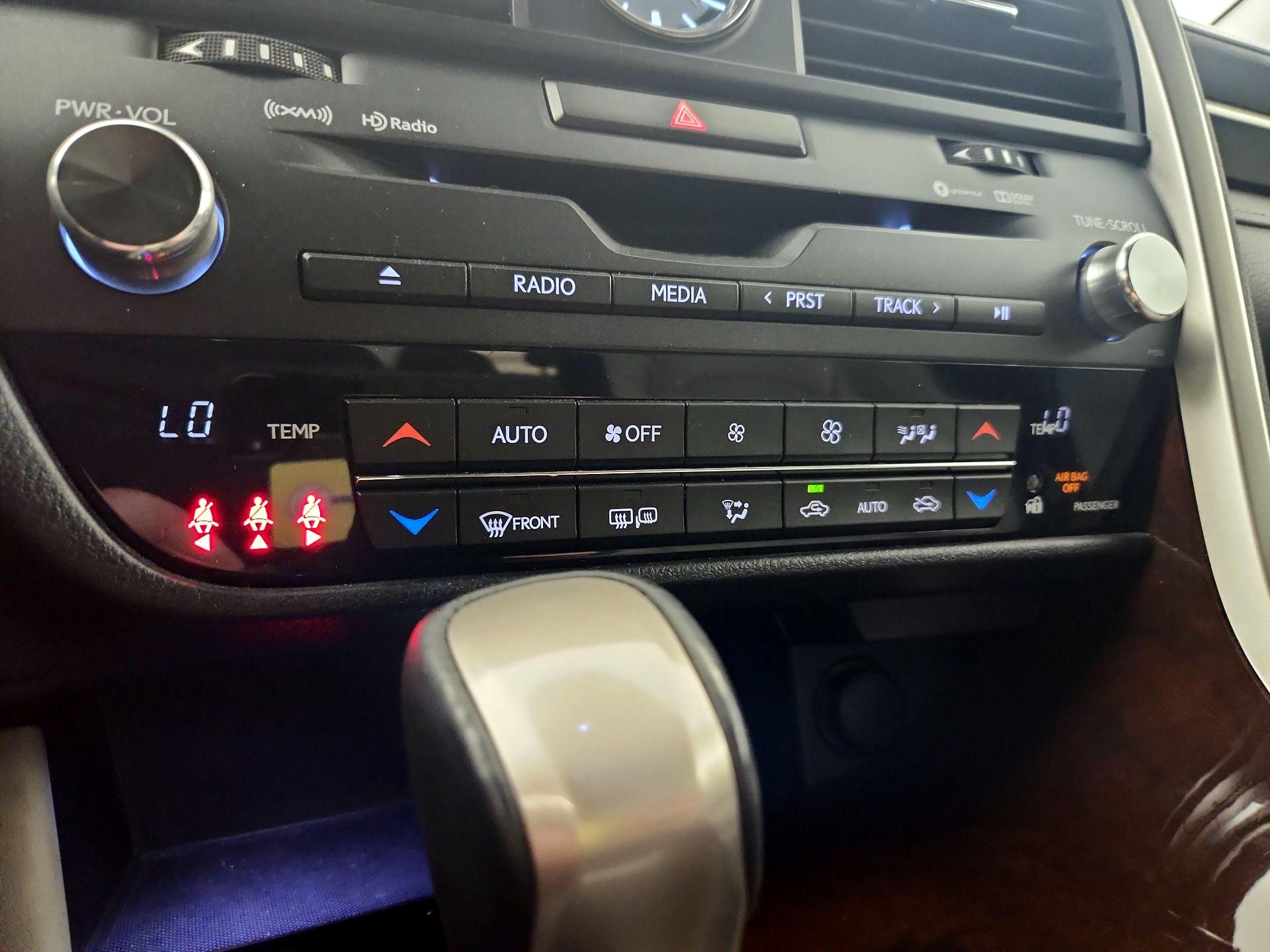 Thumbnail: 2017 Lexus RX - 17