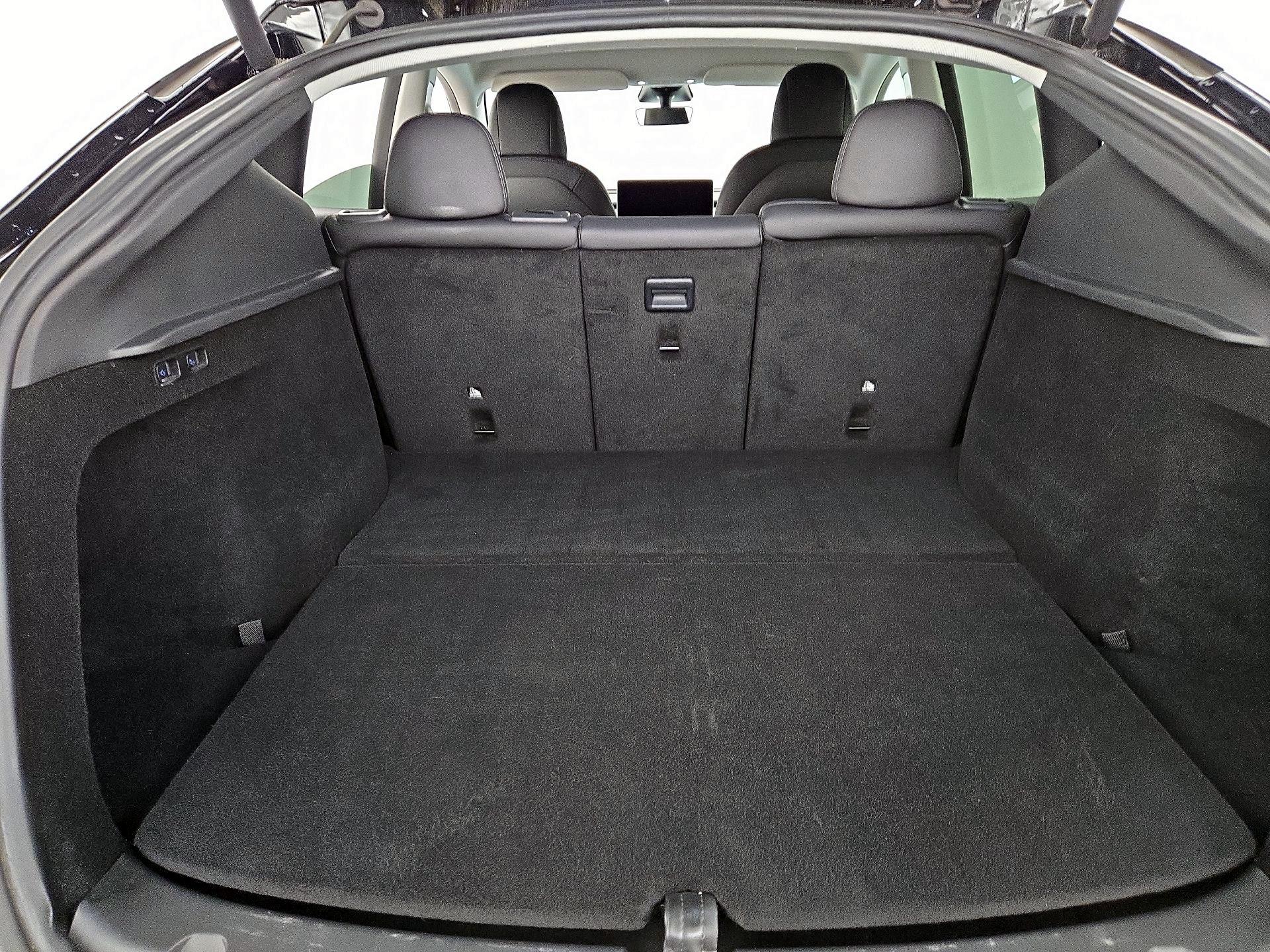 Thumbnail: 2023 Tesla Model Y - 20