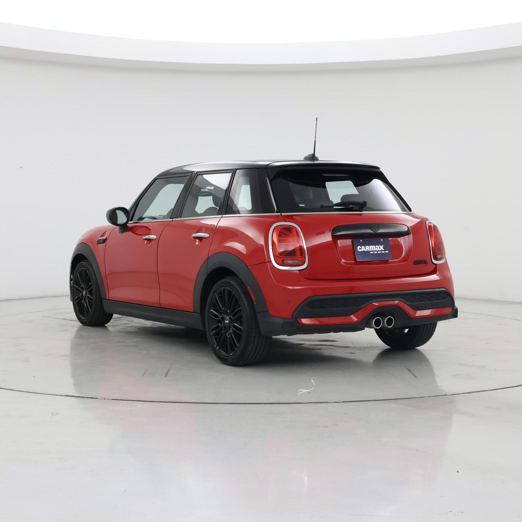 Thumbnail: 2022 MINI Cooper Hardtop - 2