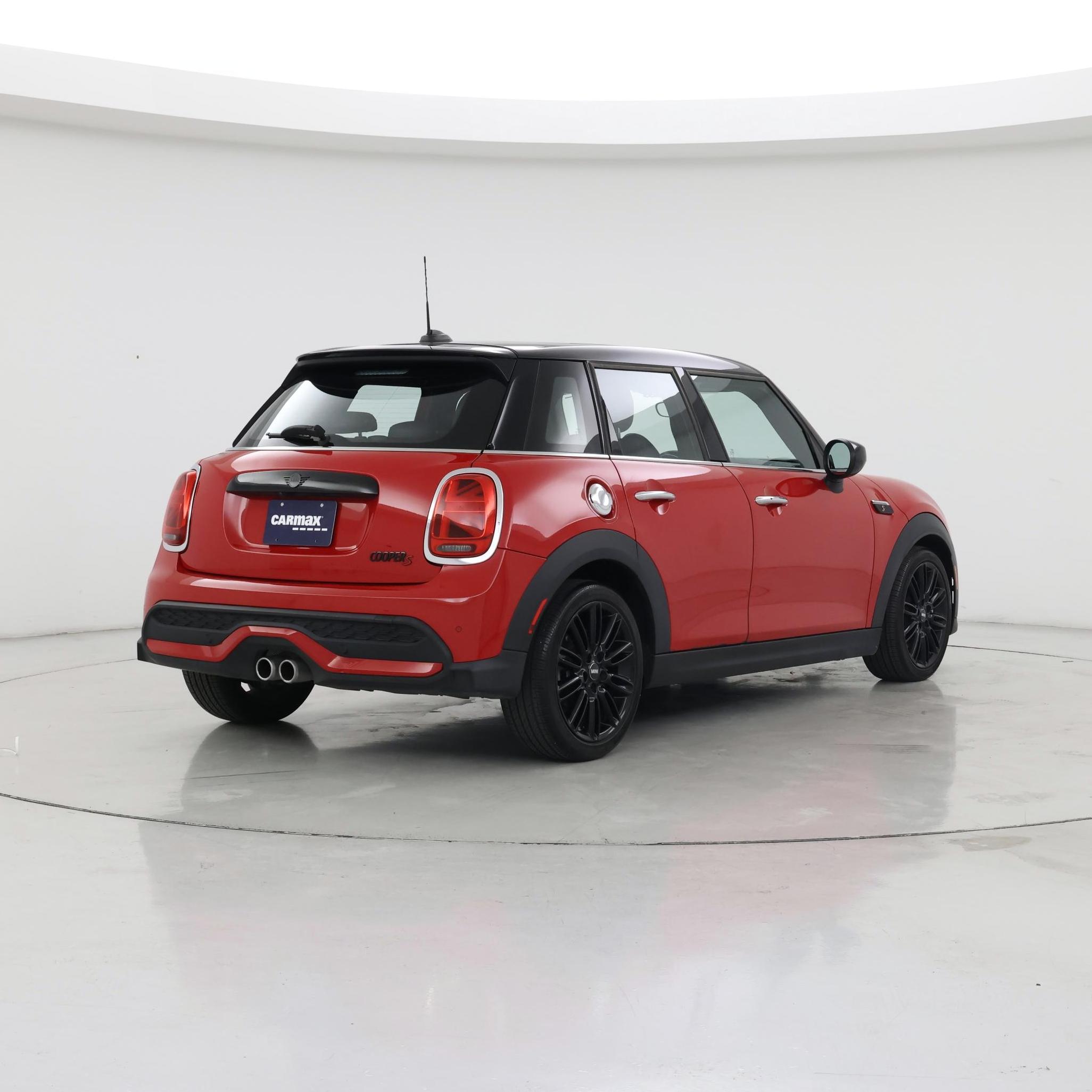 Thumbnail: 2022 MINI Cooper Hardtop - 8