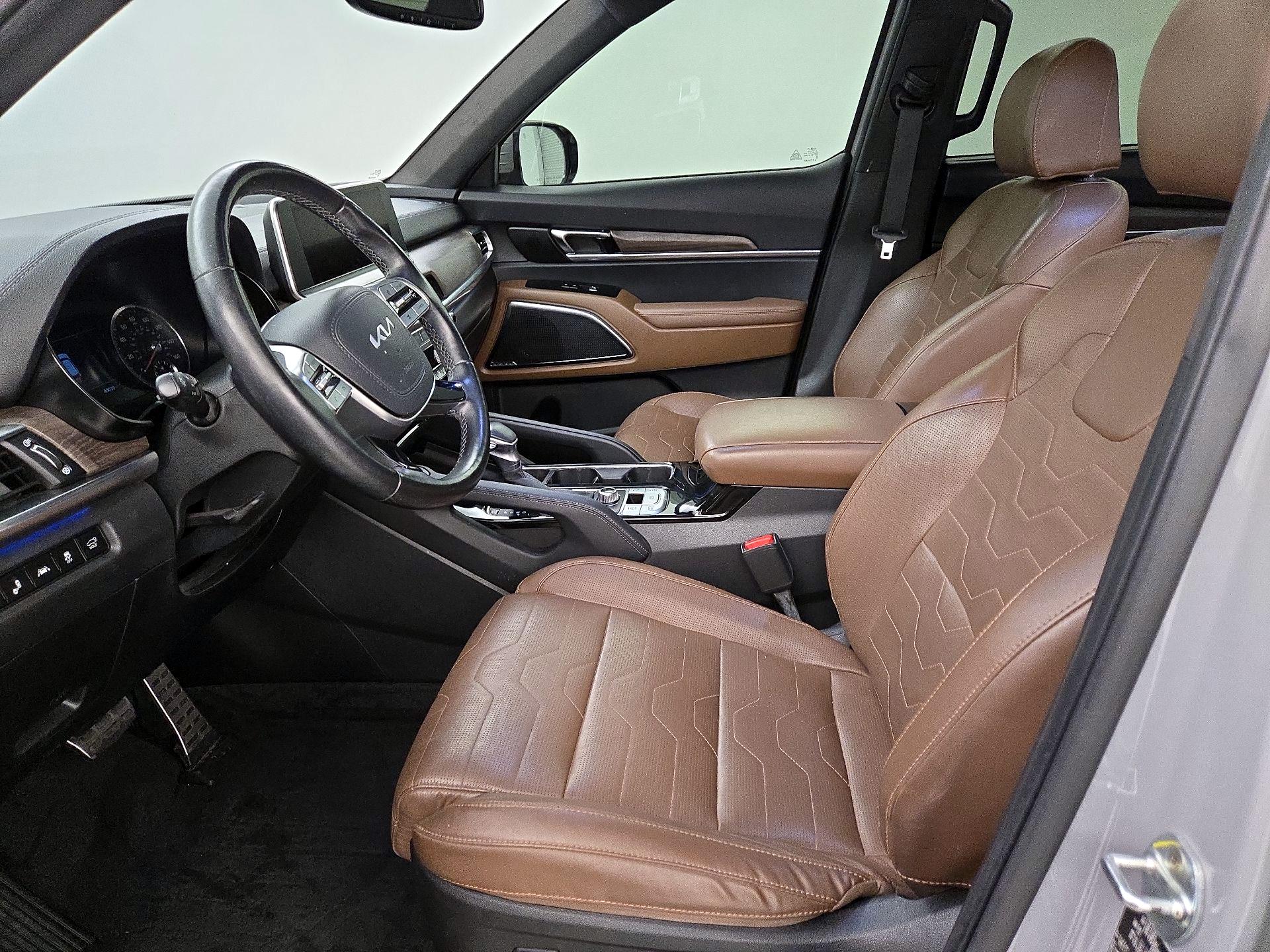 Thumbnail: 2022 Kia Telluride - 11