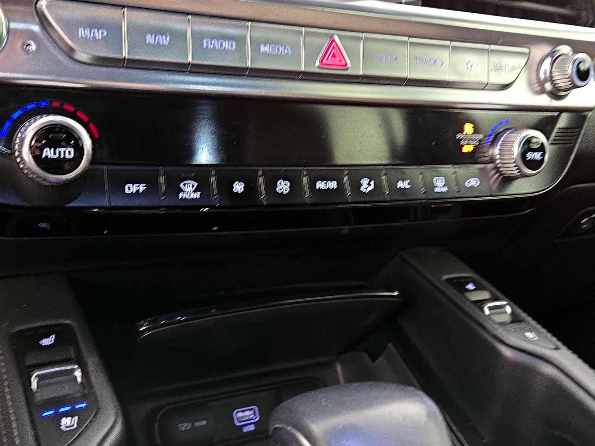 Thumbnail: 2022 Kia Telluride - 17