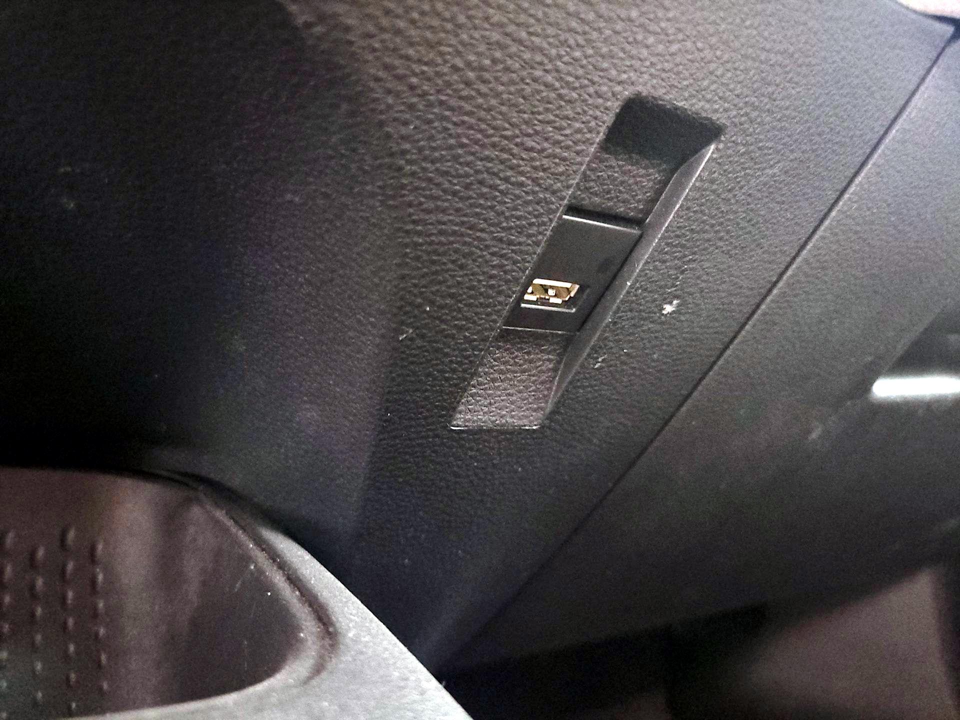 Thumbnail: 2021 Toyota Corolla - 18