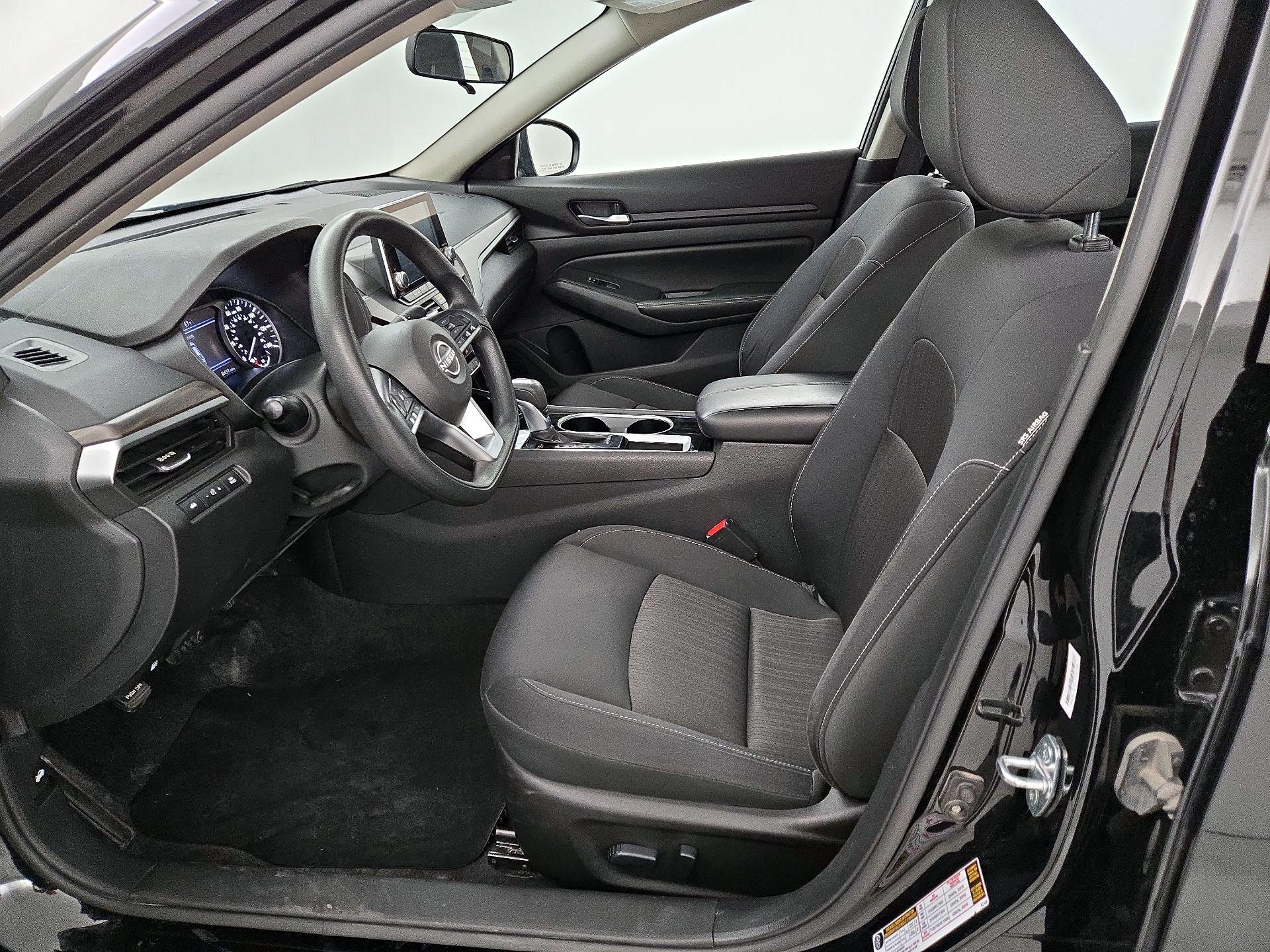 Thumbnail: 2024 Nissan Altima - 11