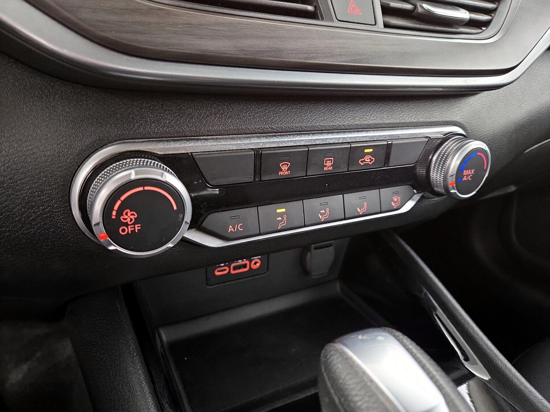 Thumbnail: 2024 Nissan Altima - 16