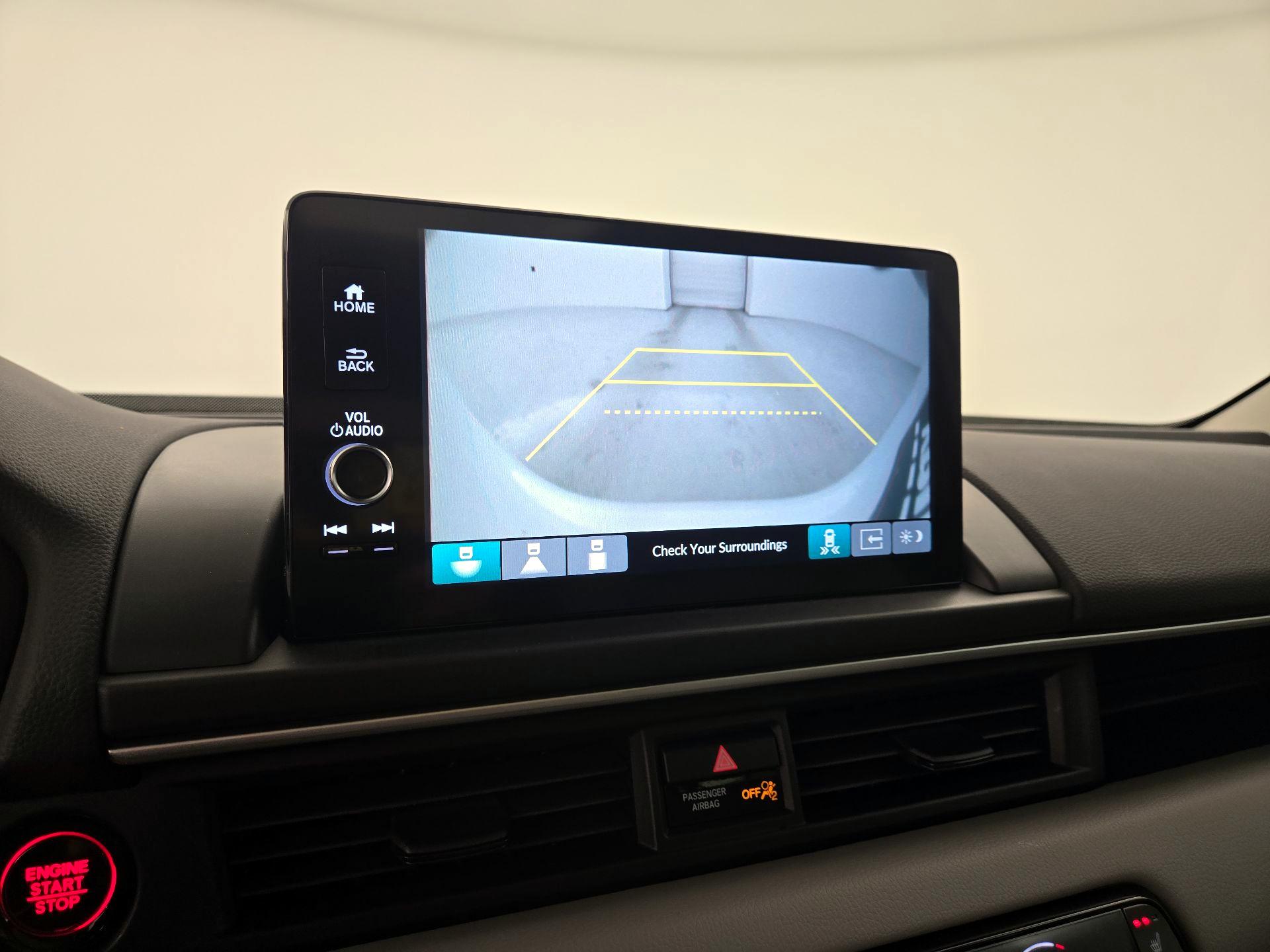 Thumbnail: 2023 Honda Pilot - 15