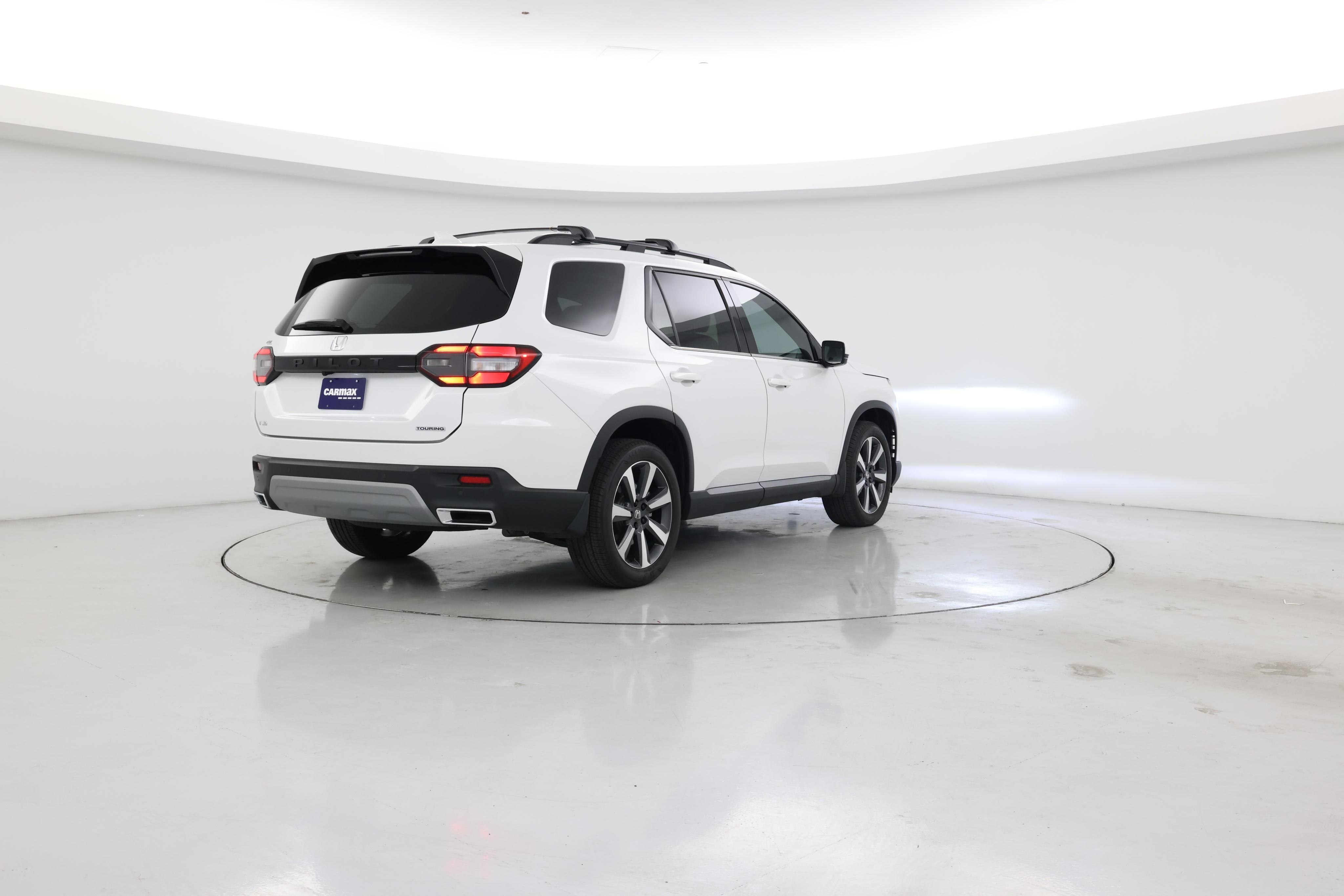 Thumbnail: 2023 Honda Pilot - 8