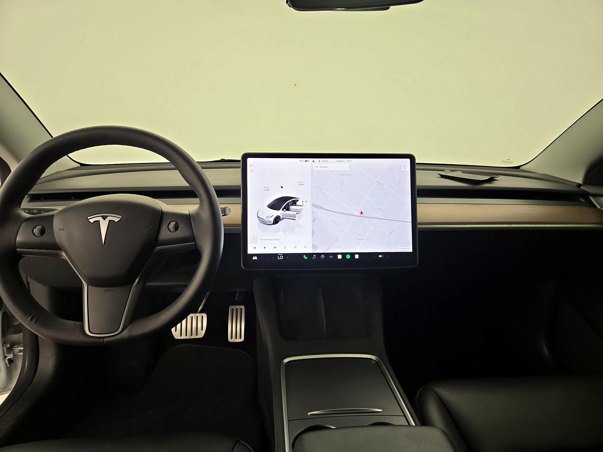 Thumbnail: 2022 Tesla Model 3 - 9