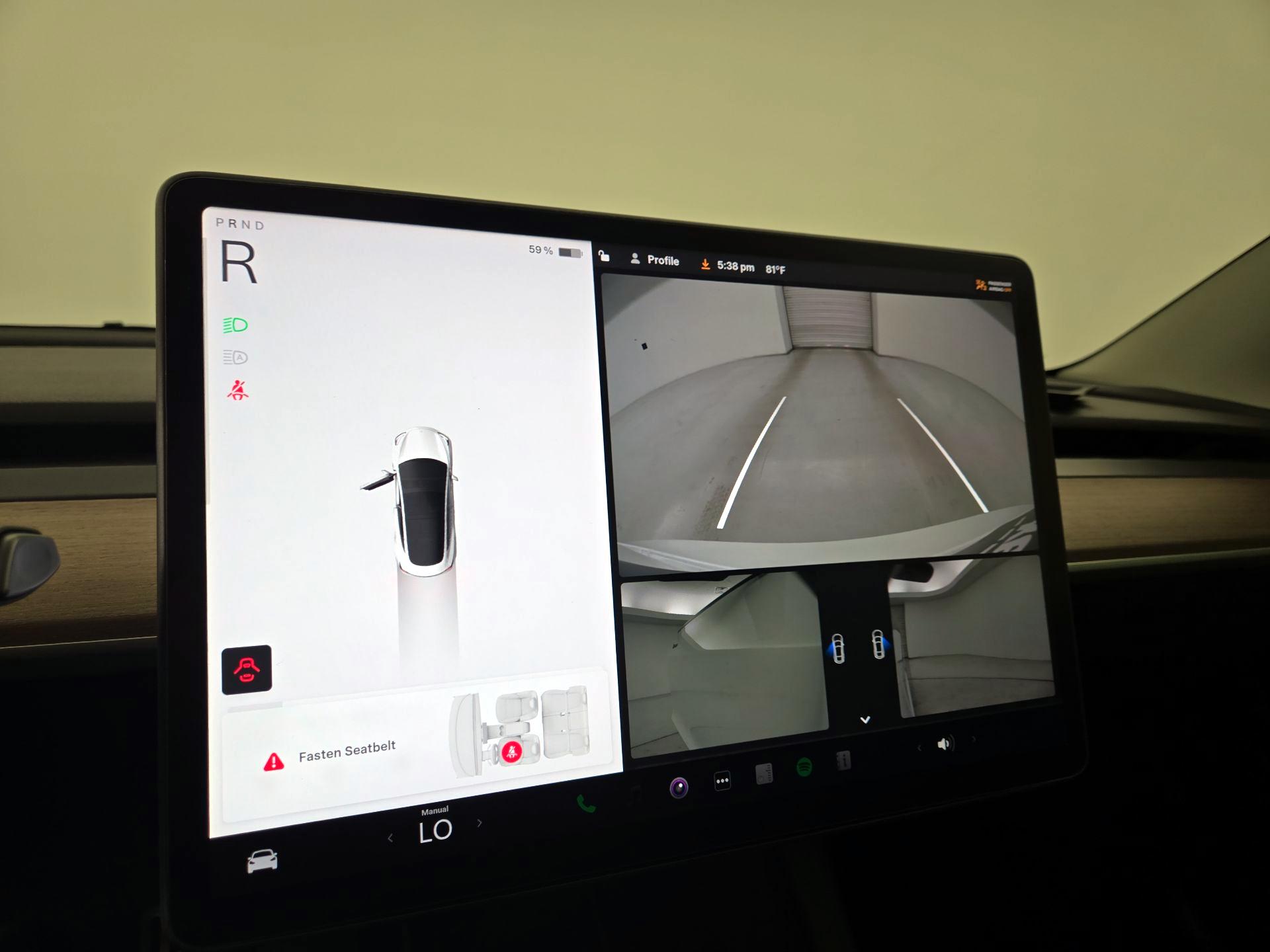 Thumbnail: 2022 Tesla Model 3 - 14