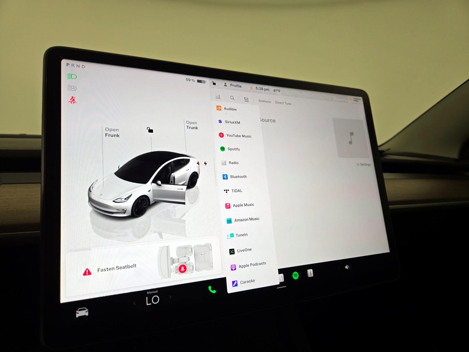Thumbnail: 2022 Tesla Model 3 - 15