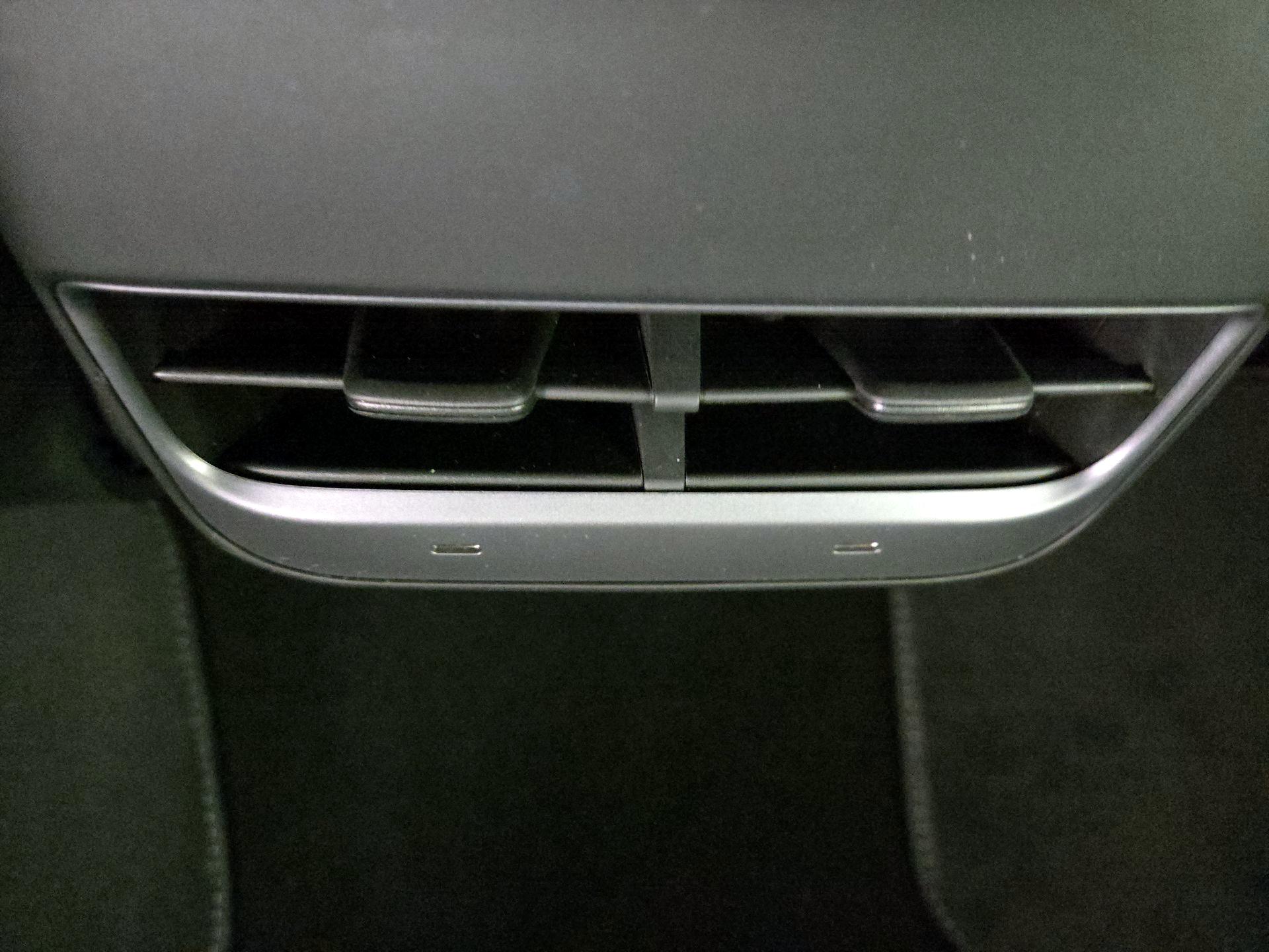 Thumbnail: 2022 Tesla Model 3 - 18