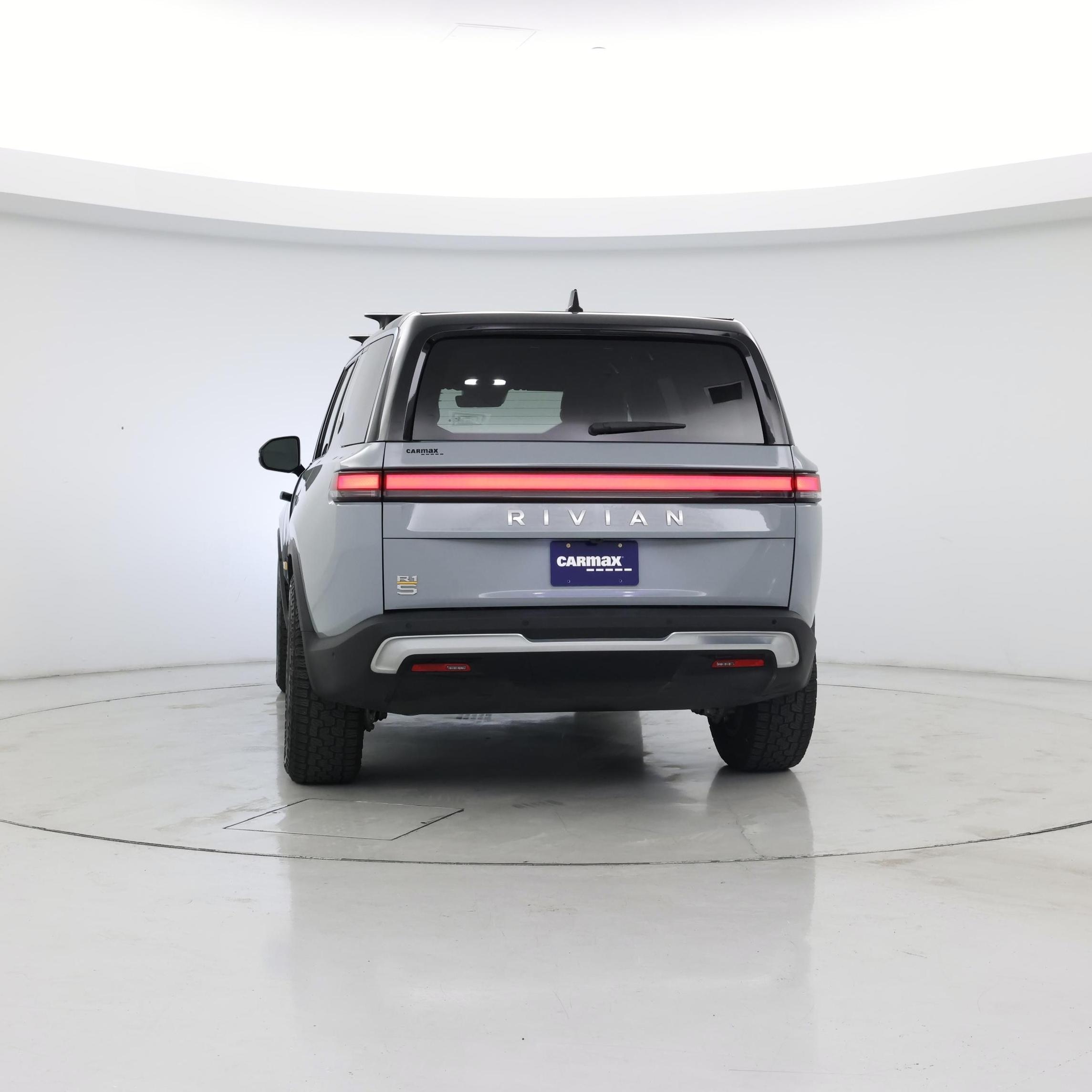 Thumbnail: 2023 Rivian R1S - 6