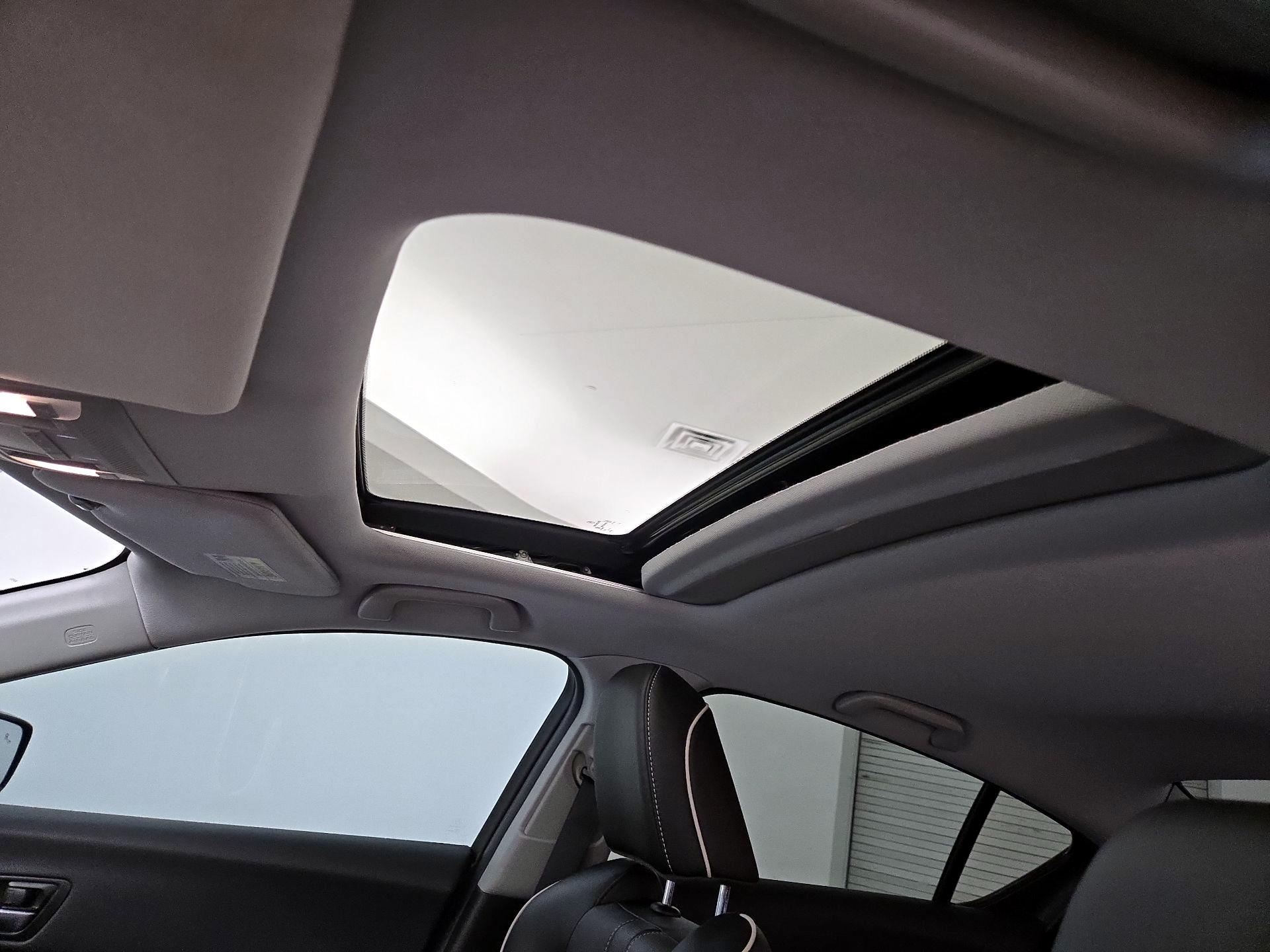 Thumbnail: 2021 Acura ILX - 19