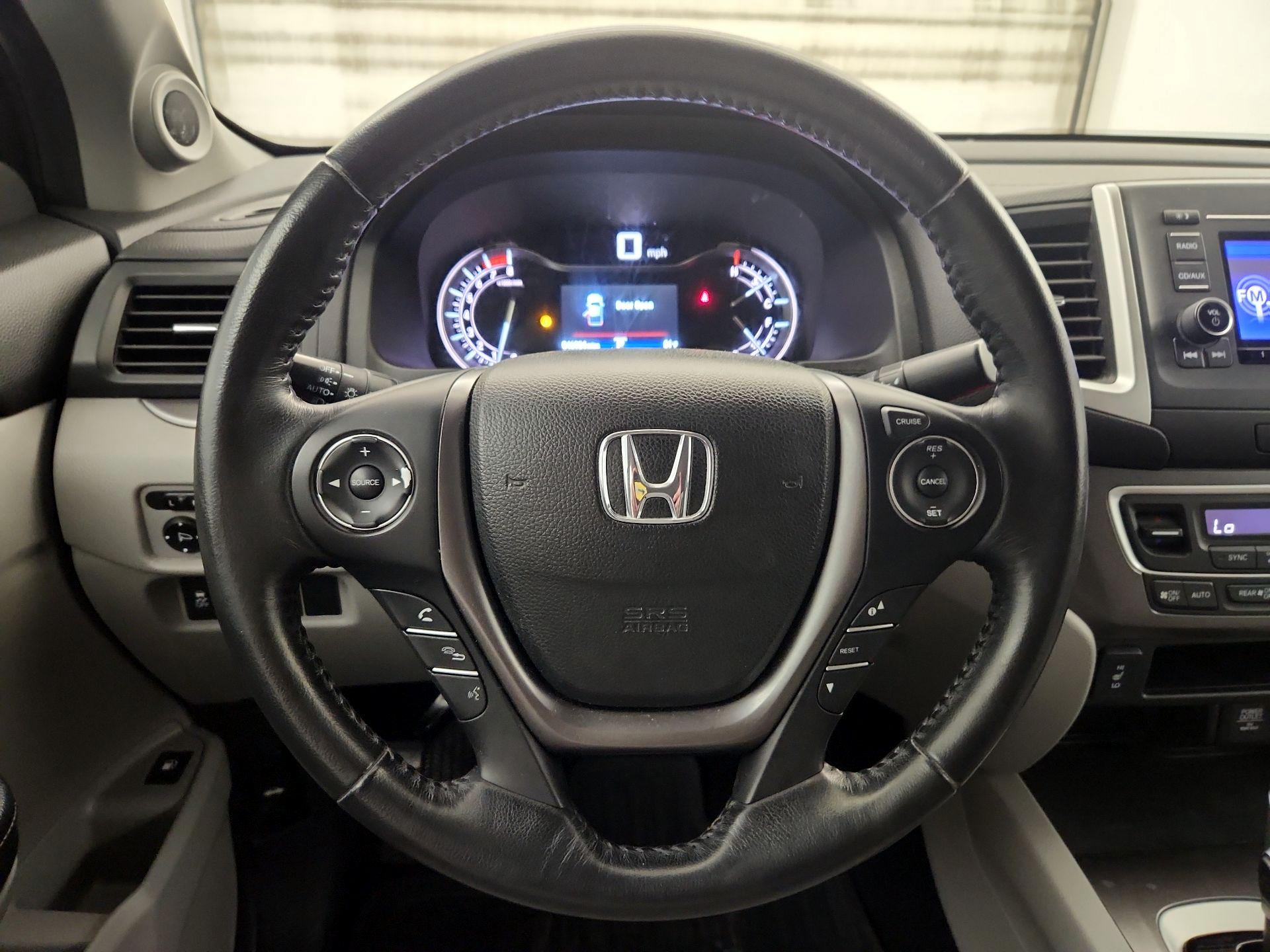 Thumbnail: 2017 Honda Ridgeline - 10