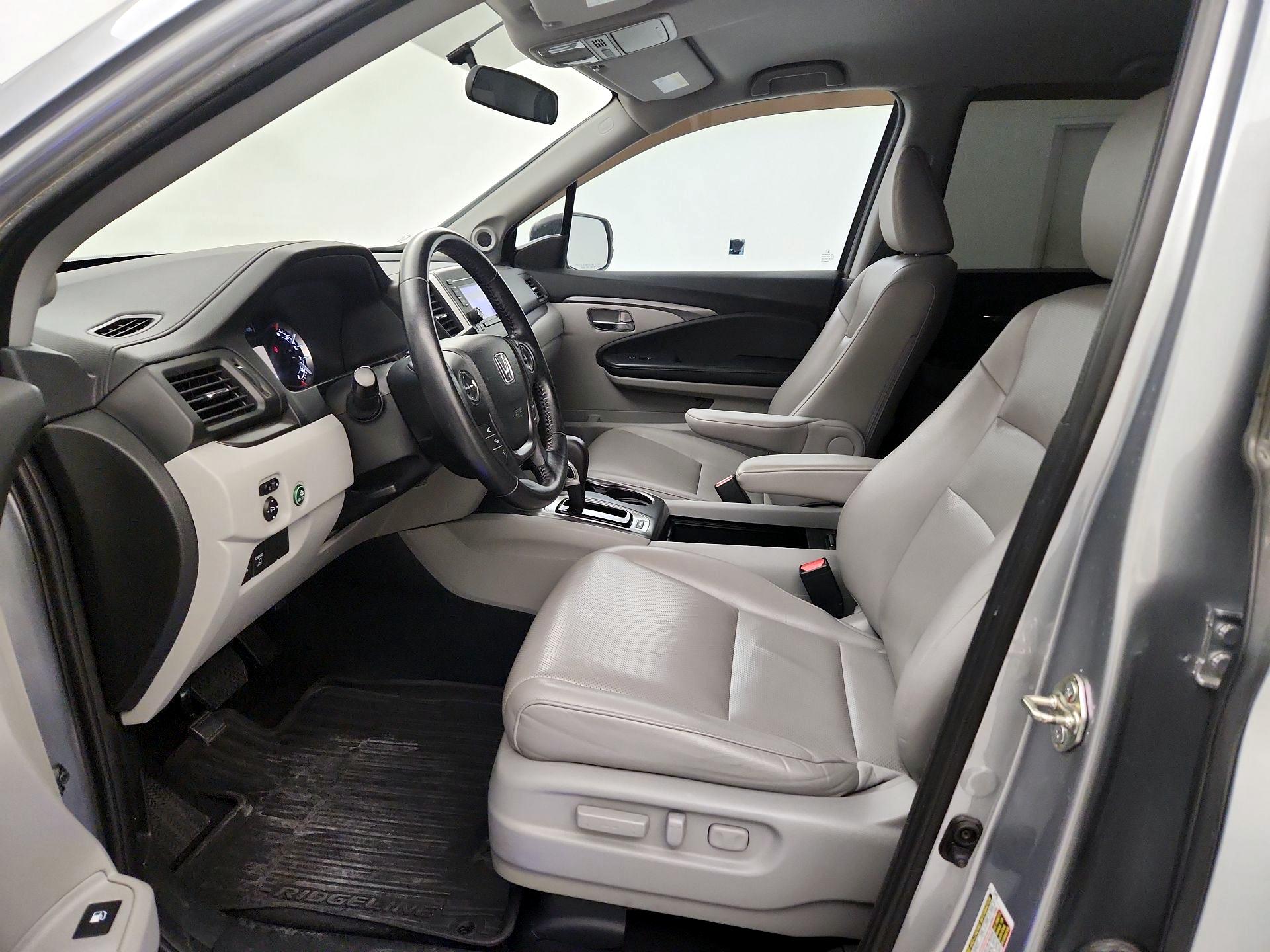 Thumbnail: 2017 Honda Ridgeline - 11