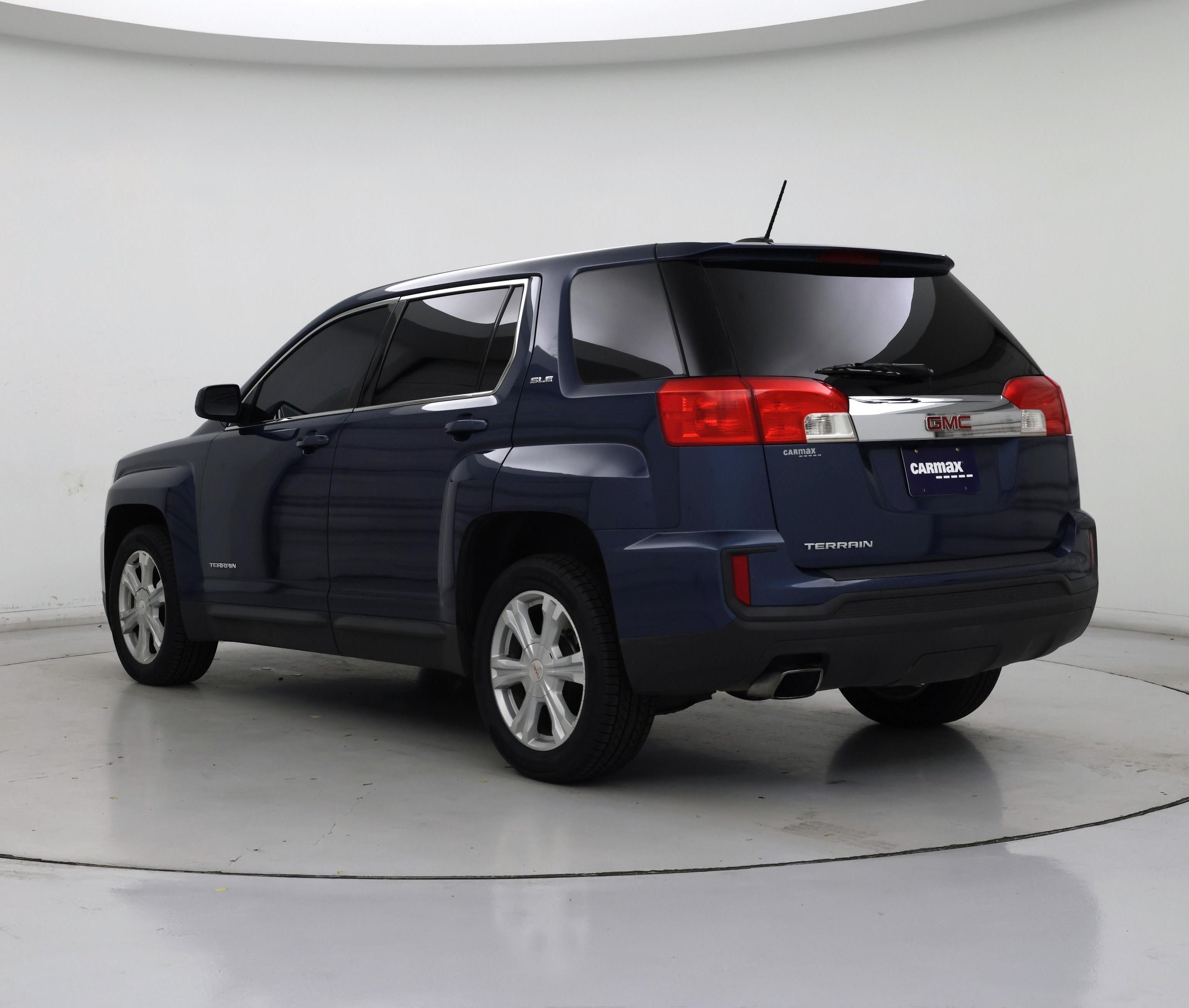 Thumbnail: 2017 GMC Terrain - 2