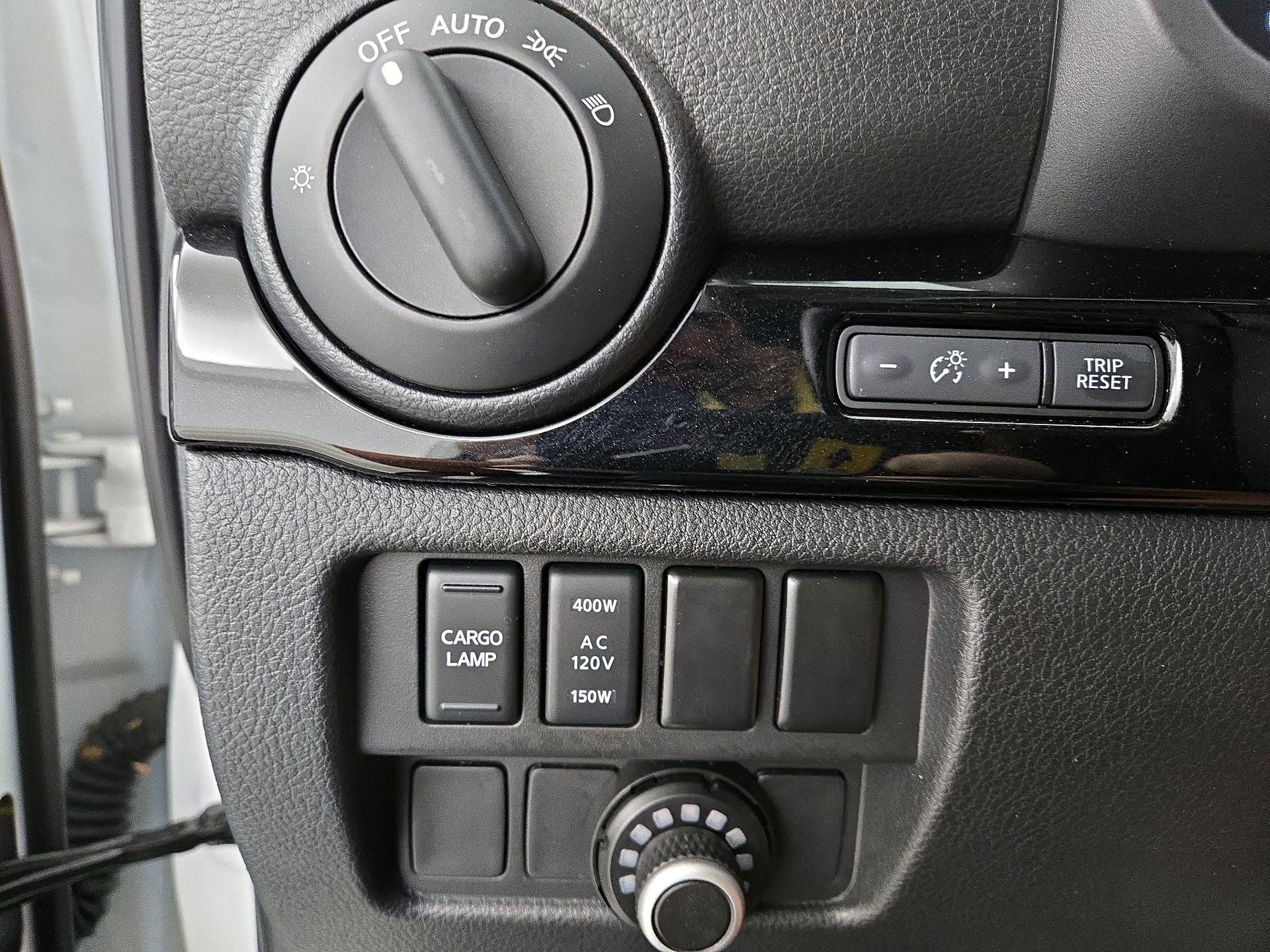 Thumbnail: 2024 Nissan Titan - 13