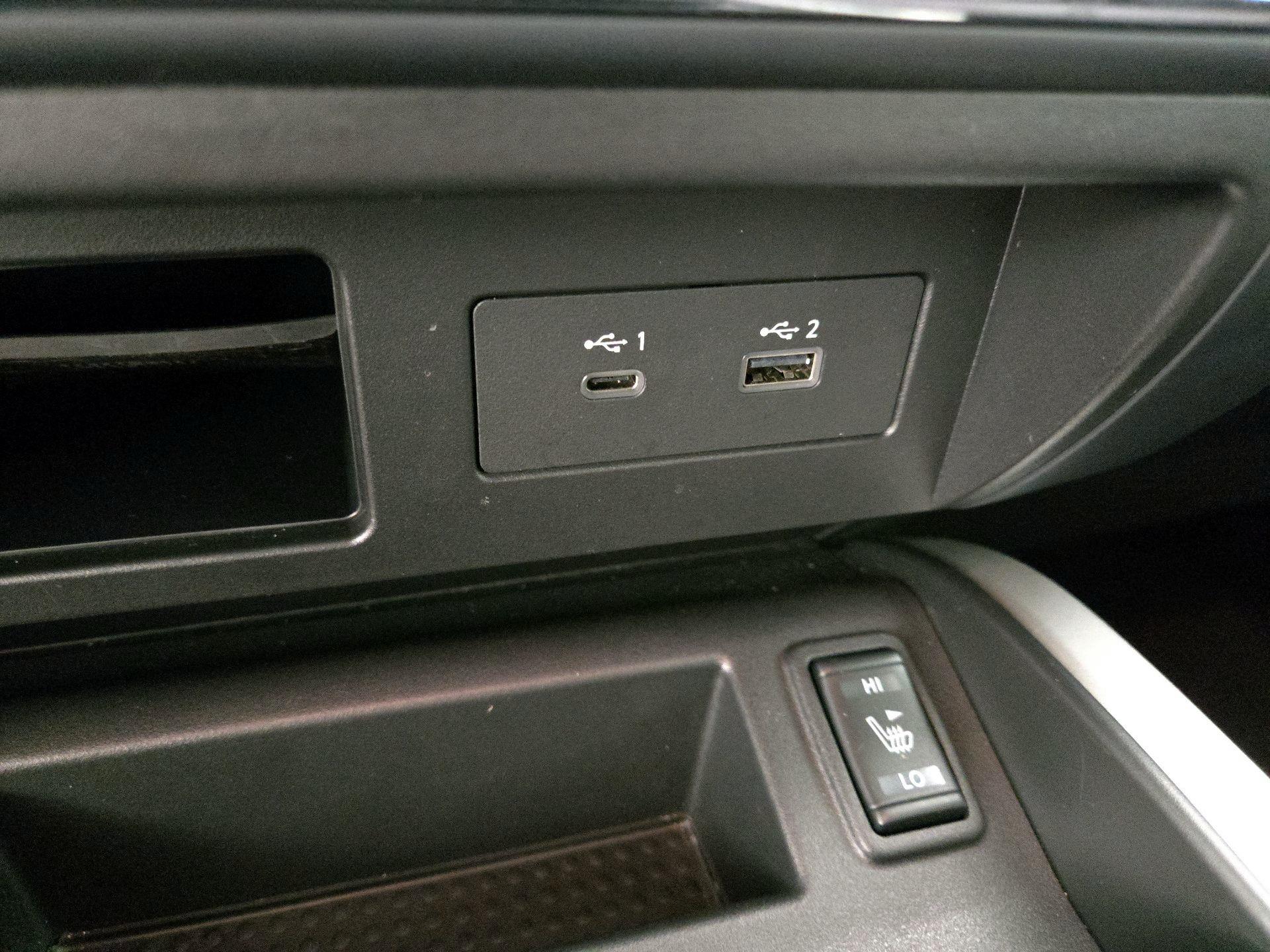 Thumbnail: 2024 Nissan Titan - 18