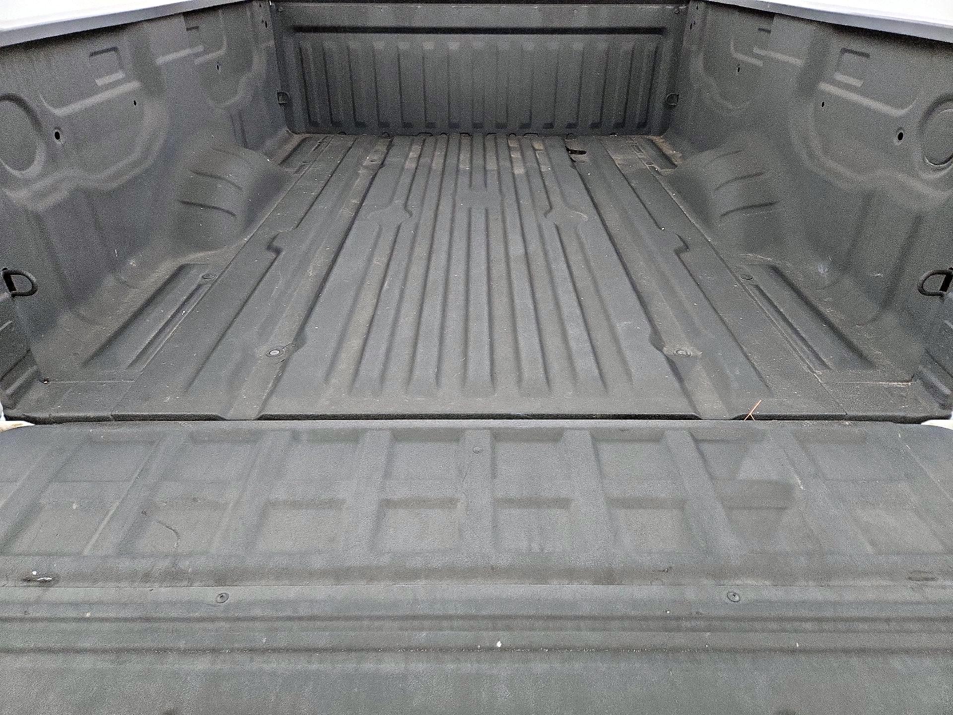 Thumbnail: 2024 Nissan Titan - 20