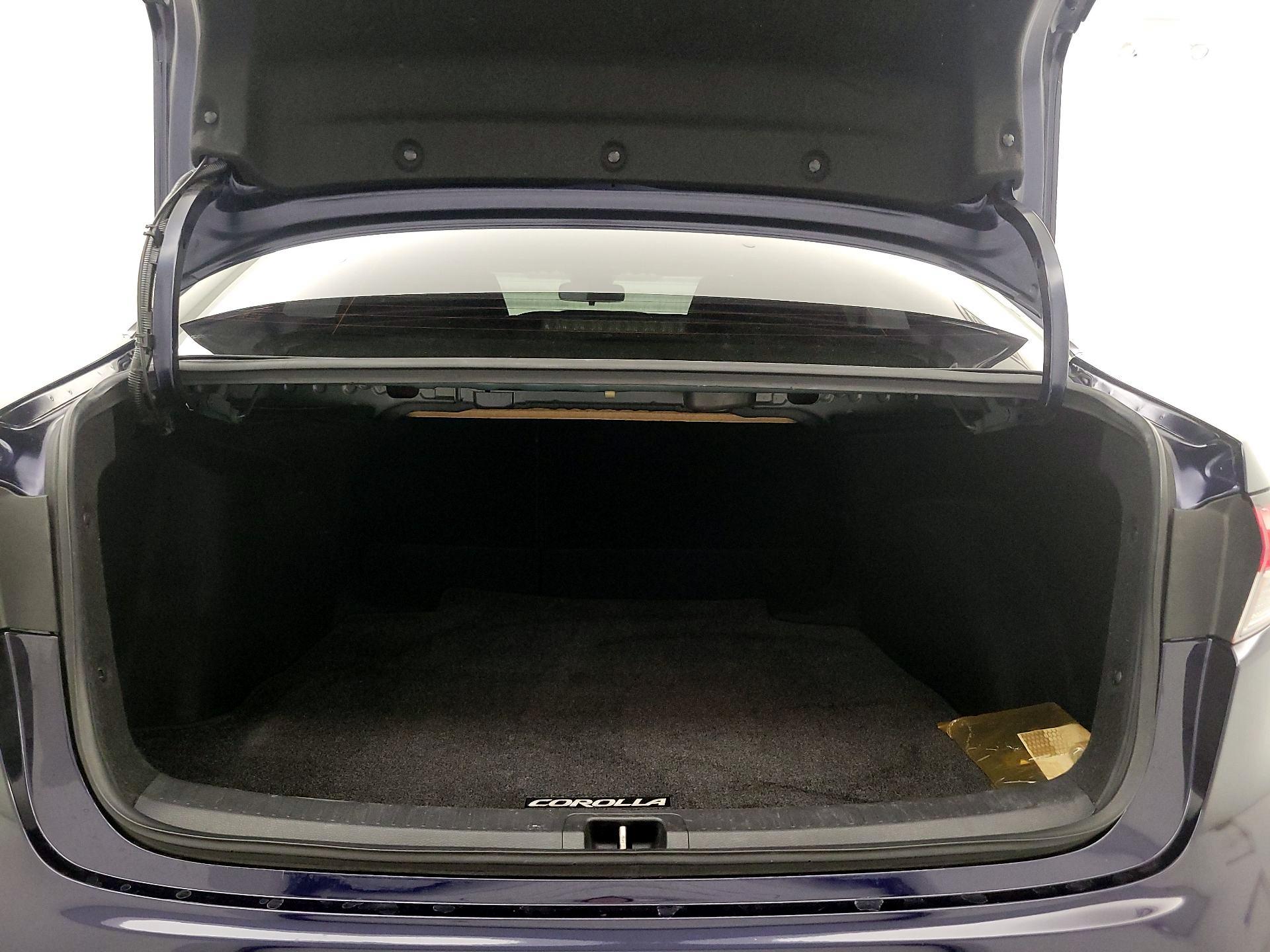 Thumbnail: 2021 Toyota Corolla - 20