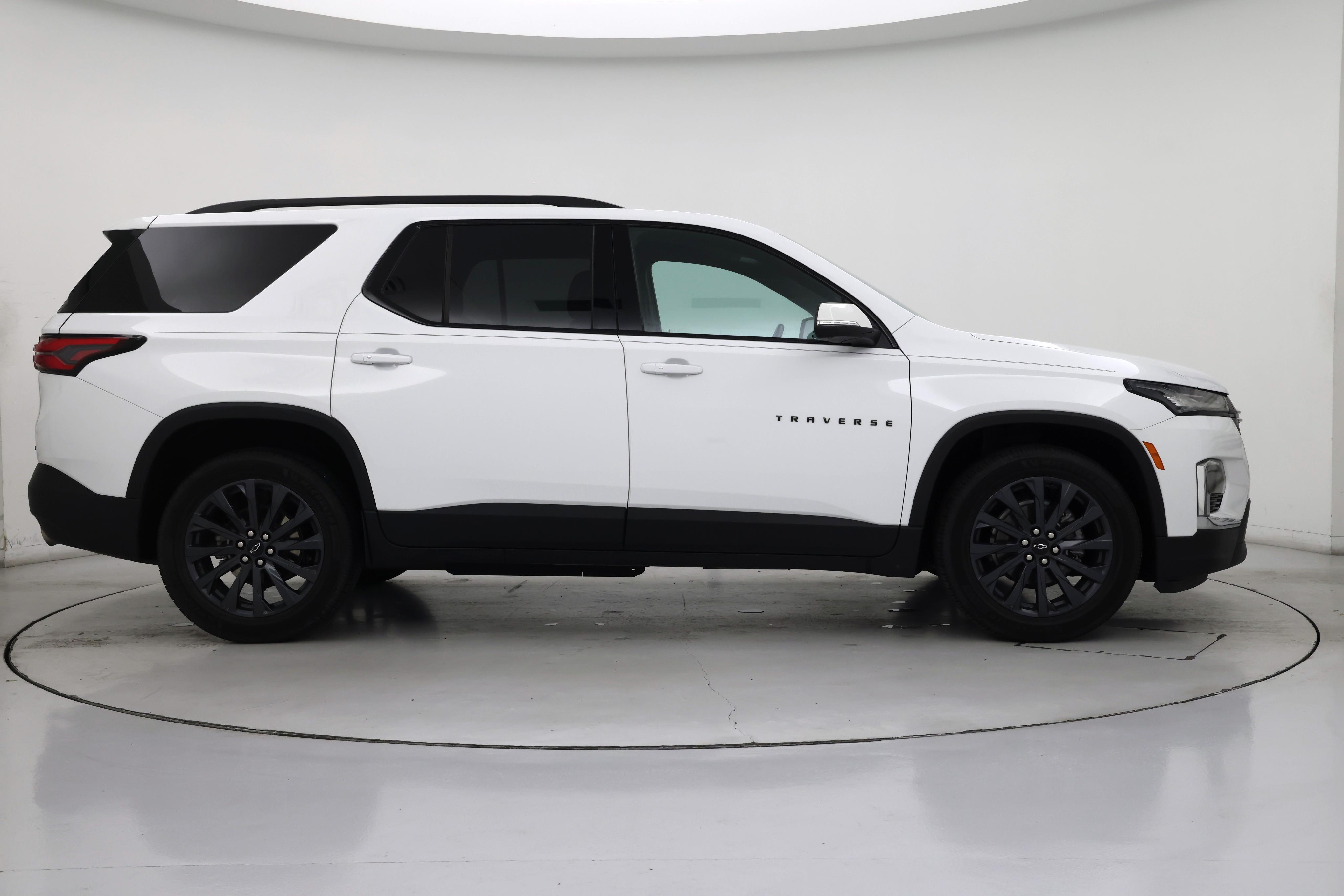 Thumbnail: 2023 Chevrolet Traverse - 7