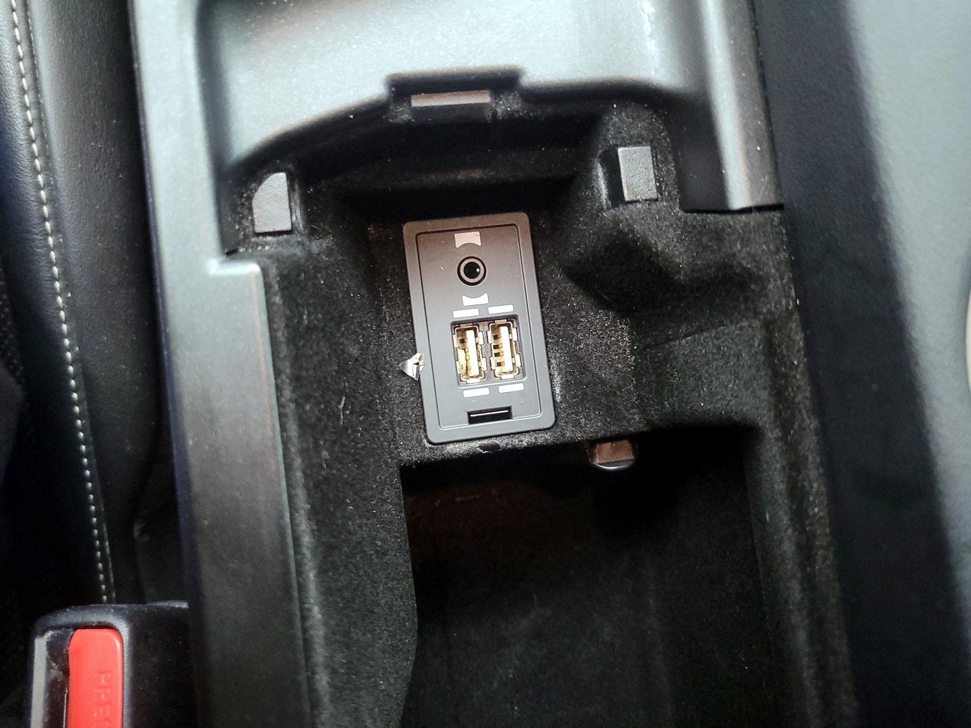 Thumbnail: 2018 Lexus IS - 18