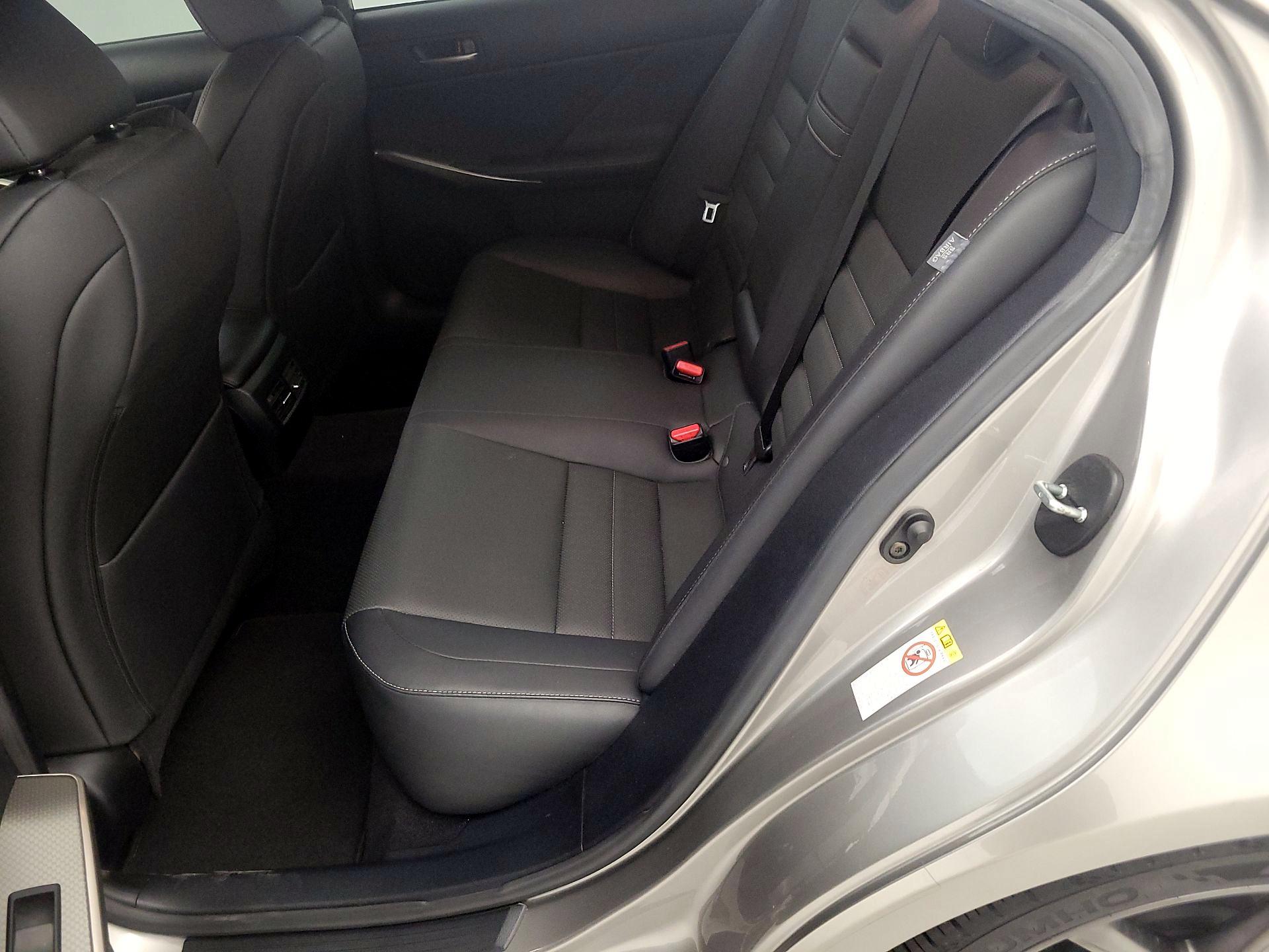 Thumbnail: 2018 Lexus IS - 20