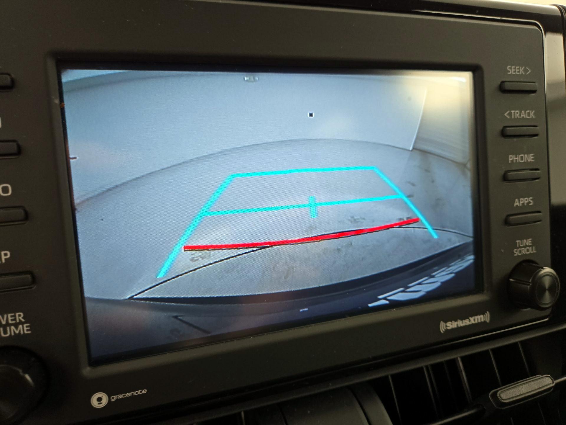 Thumbnail: 2022 Toyota RAV4 - 14