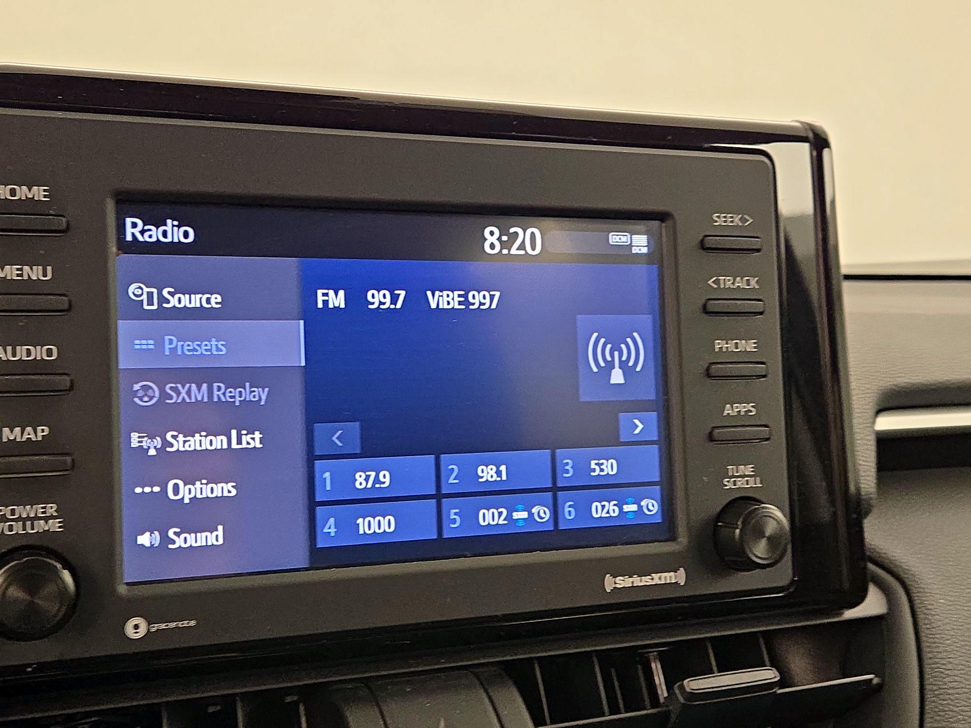 Thumbnail: 2022 Toyota RAV4 - 15