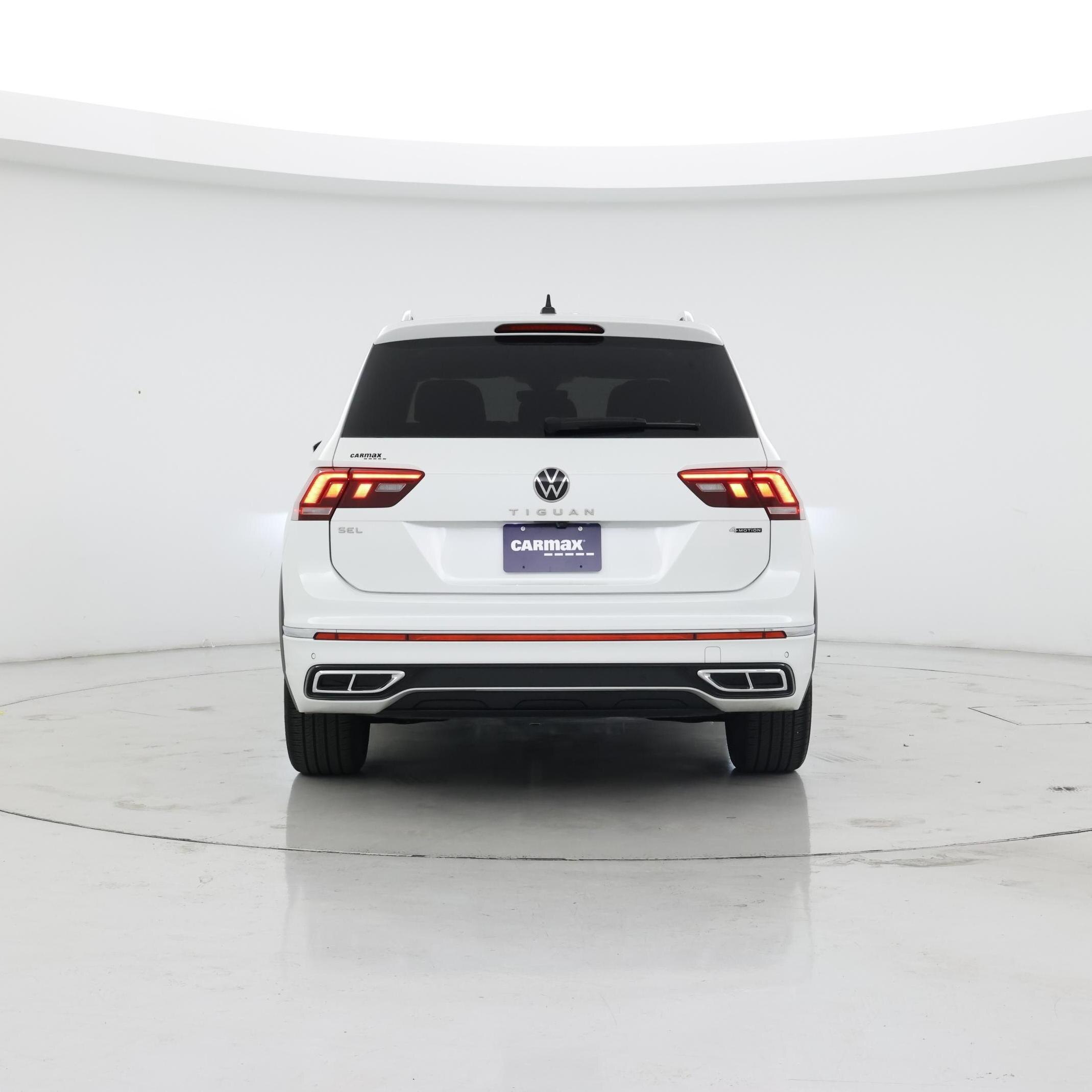 Thumbnail: 2023 Volkswagen Tiguan - 6