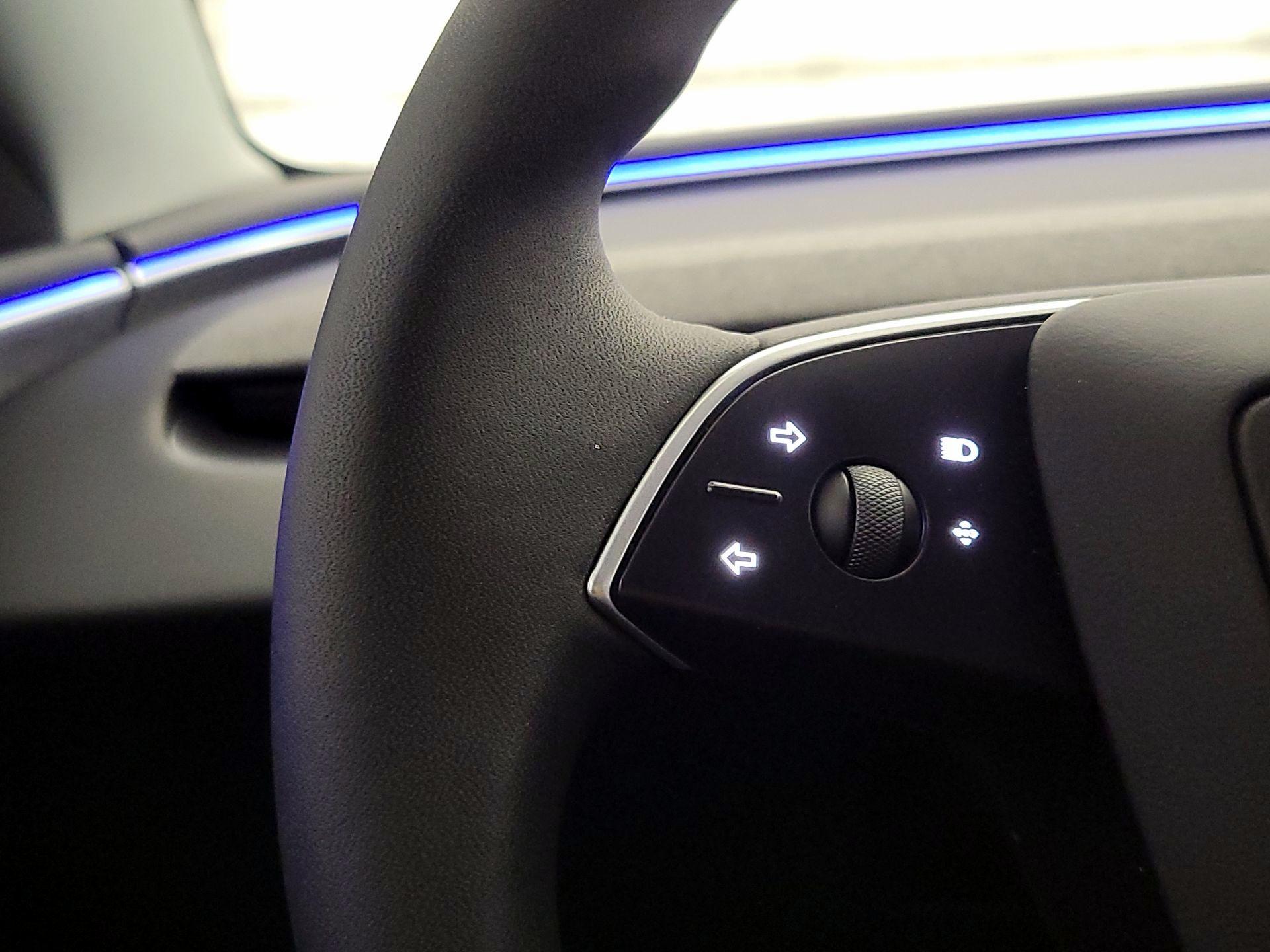 Thumbnail: 2025 Tesla Model 3 - 13