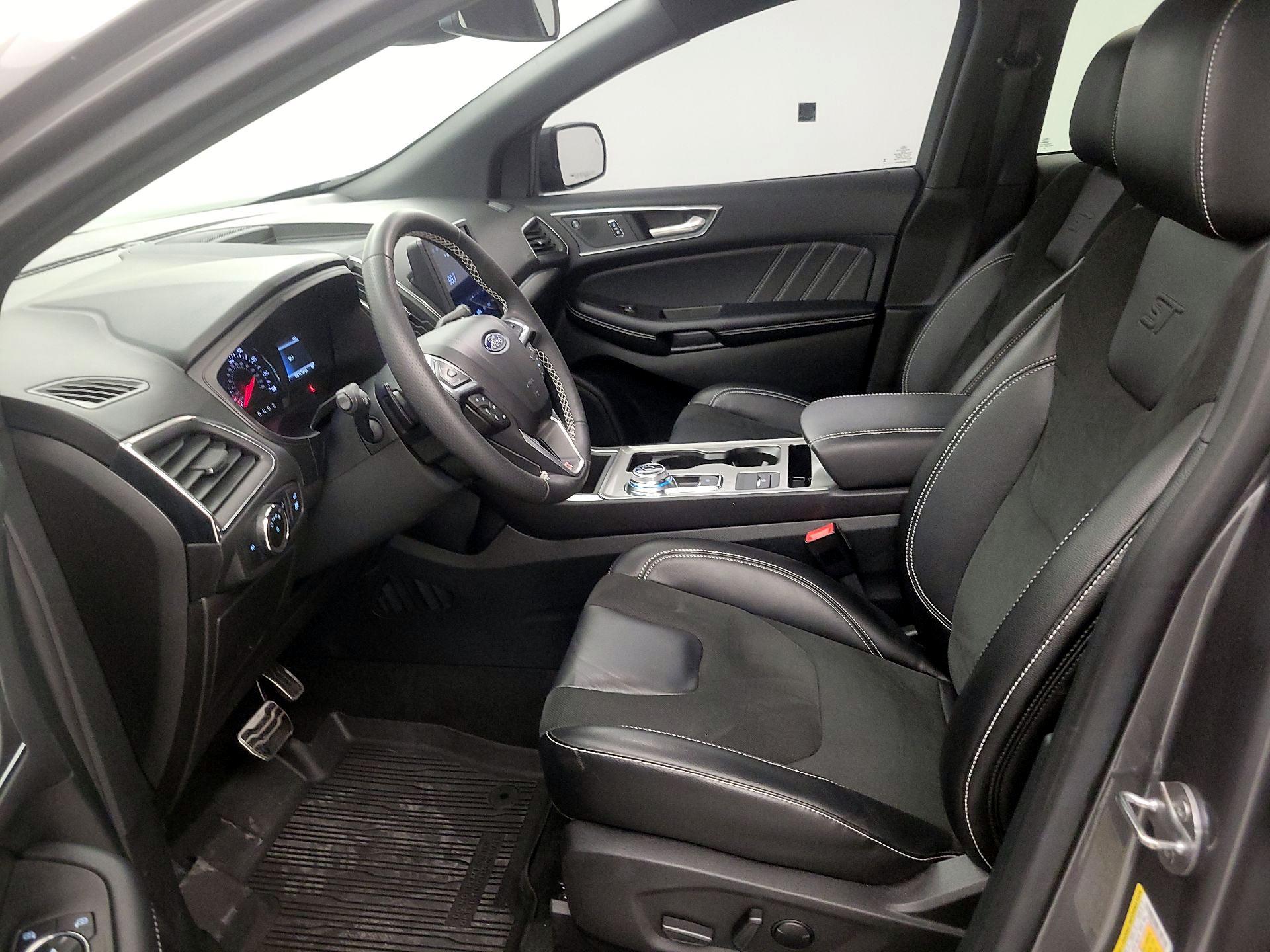 Thumbnail: 2023 Ford Edge - 11