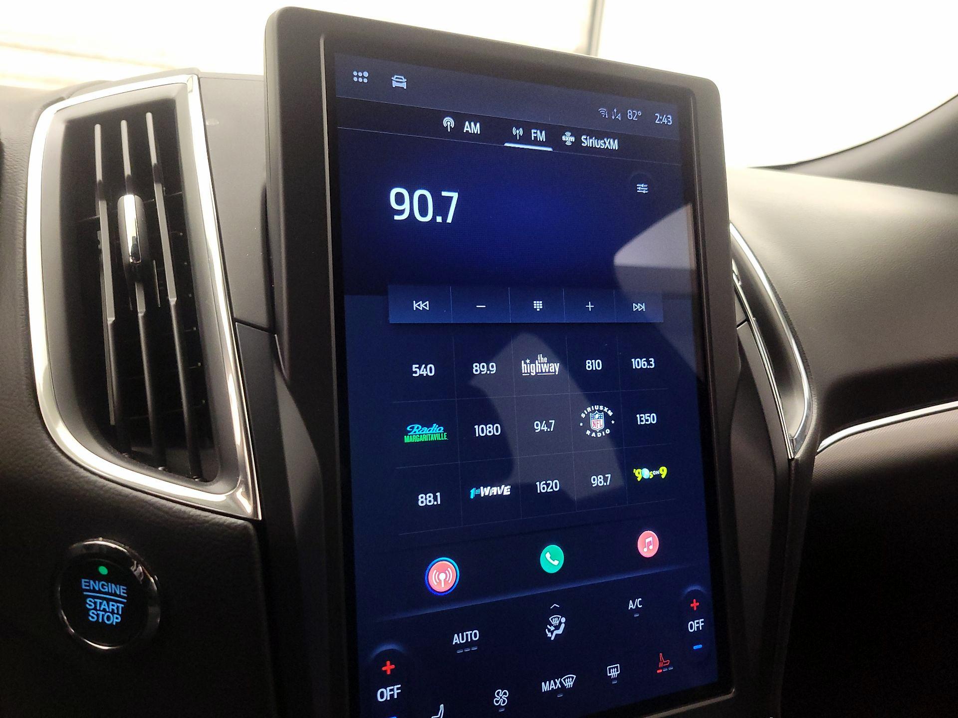 Thumbnail: 2023 Ford Edge - 15