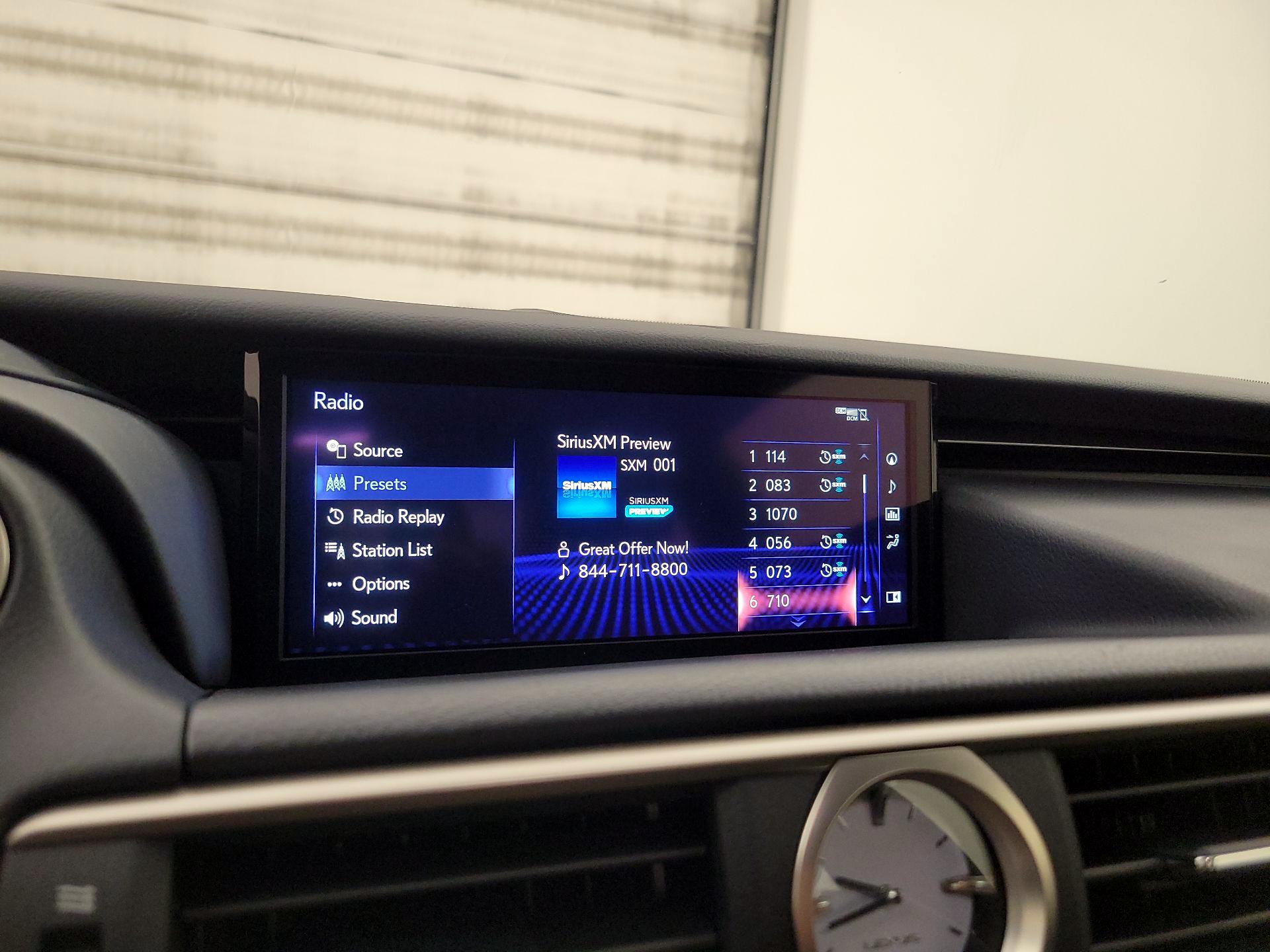 Thumbnail: 2018 Lexus RC - 16