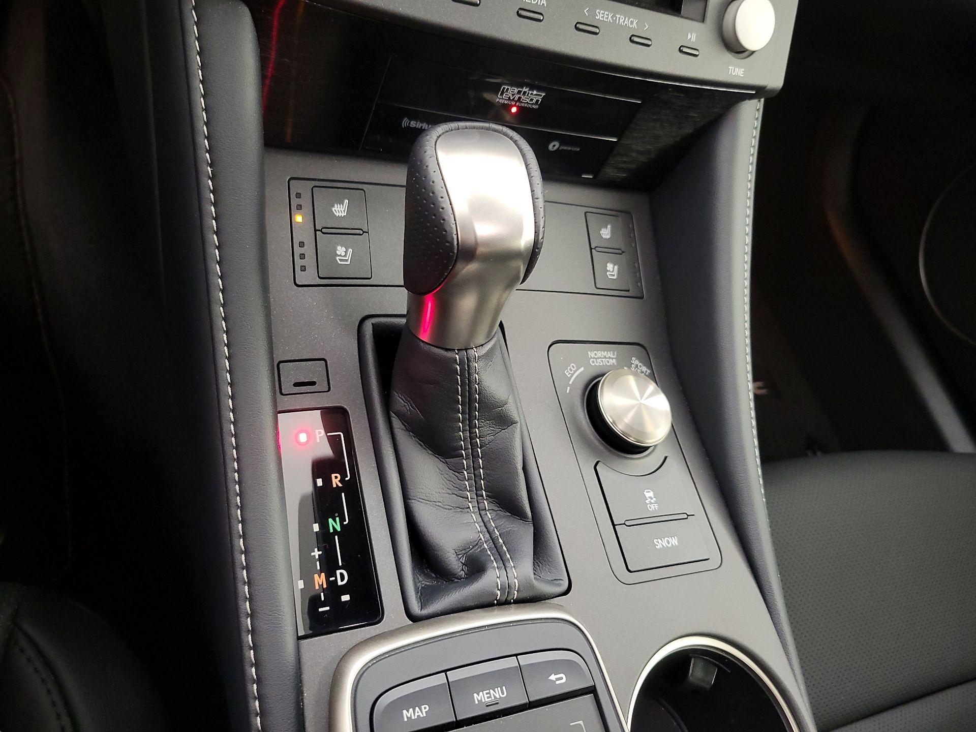 Thumbnail: 2018 Lexus RC - 18