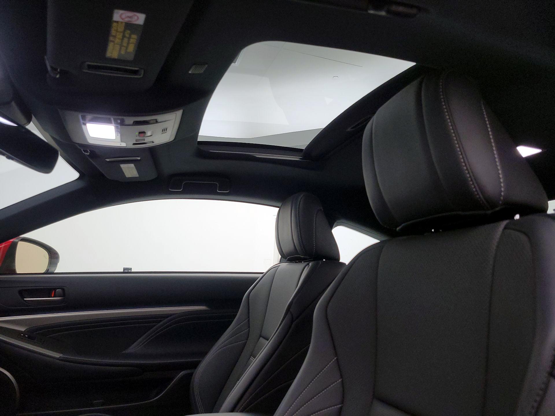 Thumbnail: 2018 Lexus RC - 20