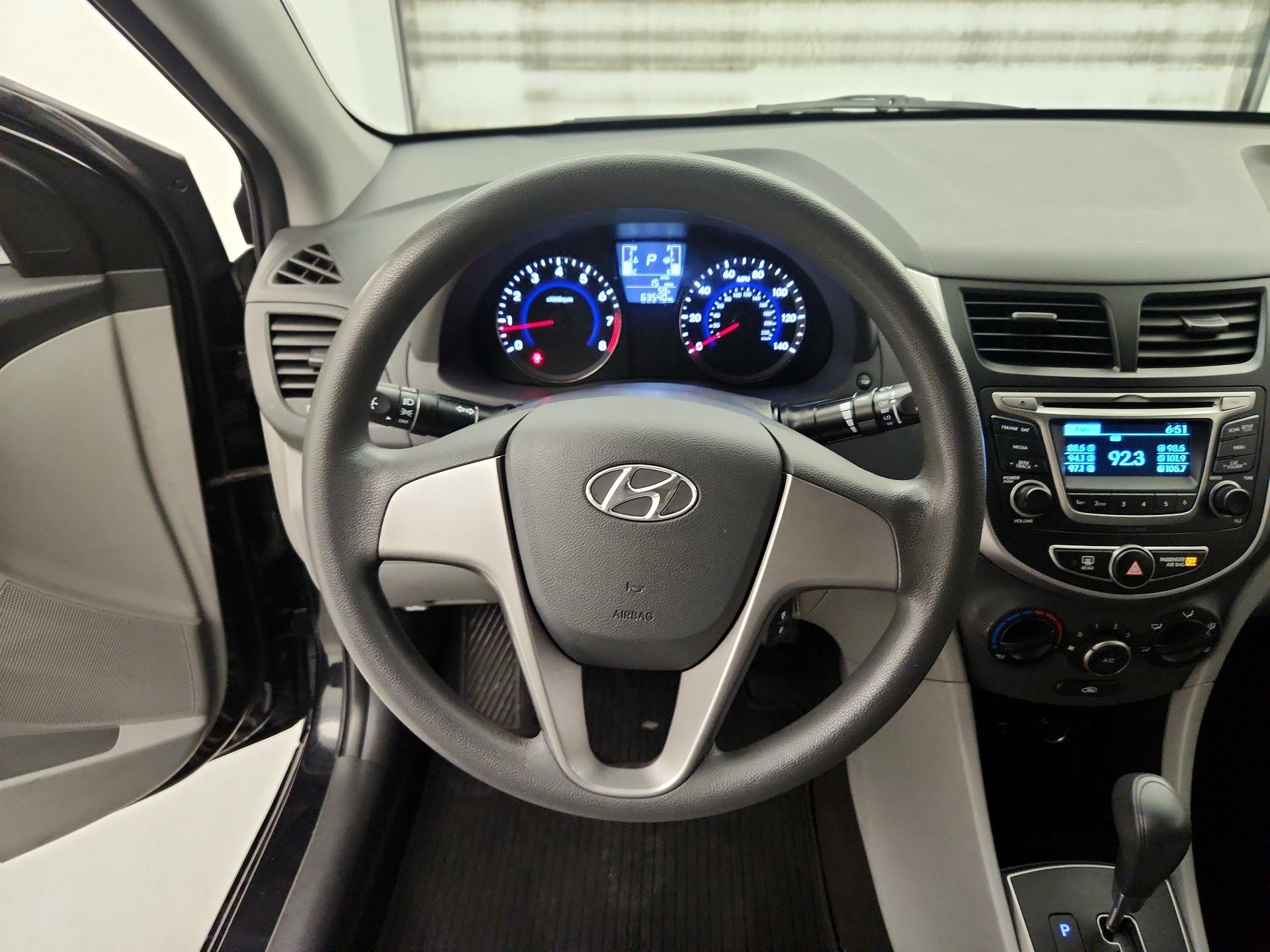 Thumbnail: 2017 Hyundai Accent - 10