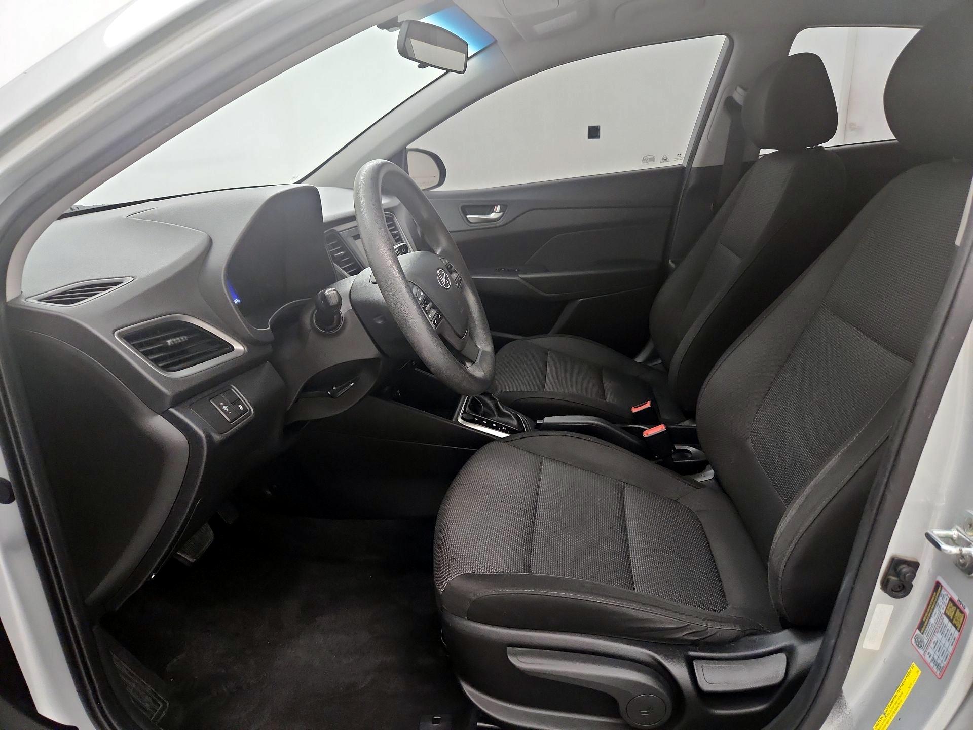 Thumbnail: 2018 Hyundai Accent - 11