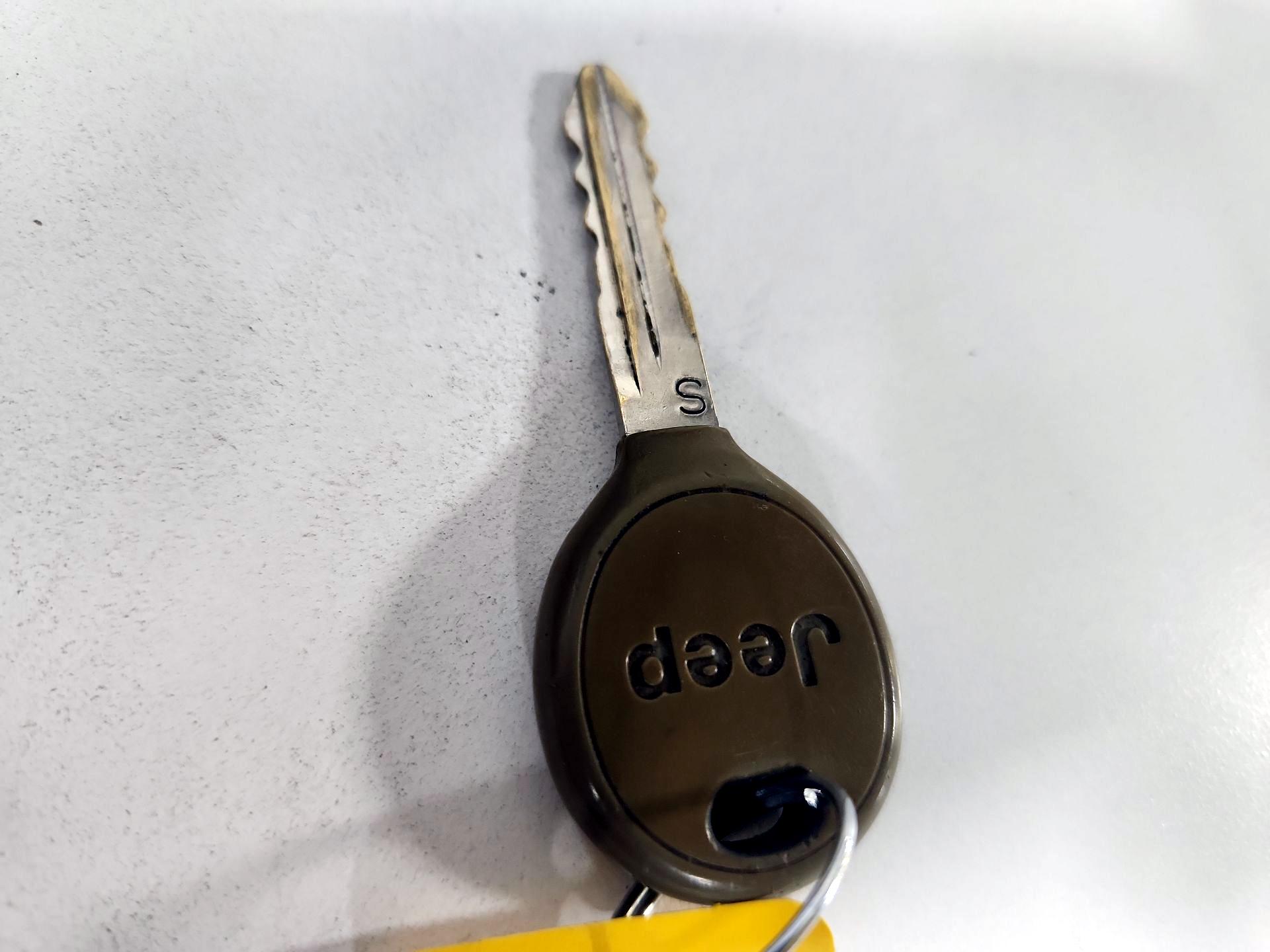 Thumbnail: 2015 Jeep Patriot - 19